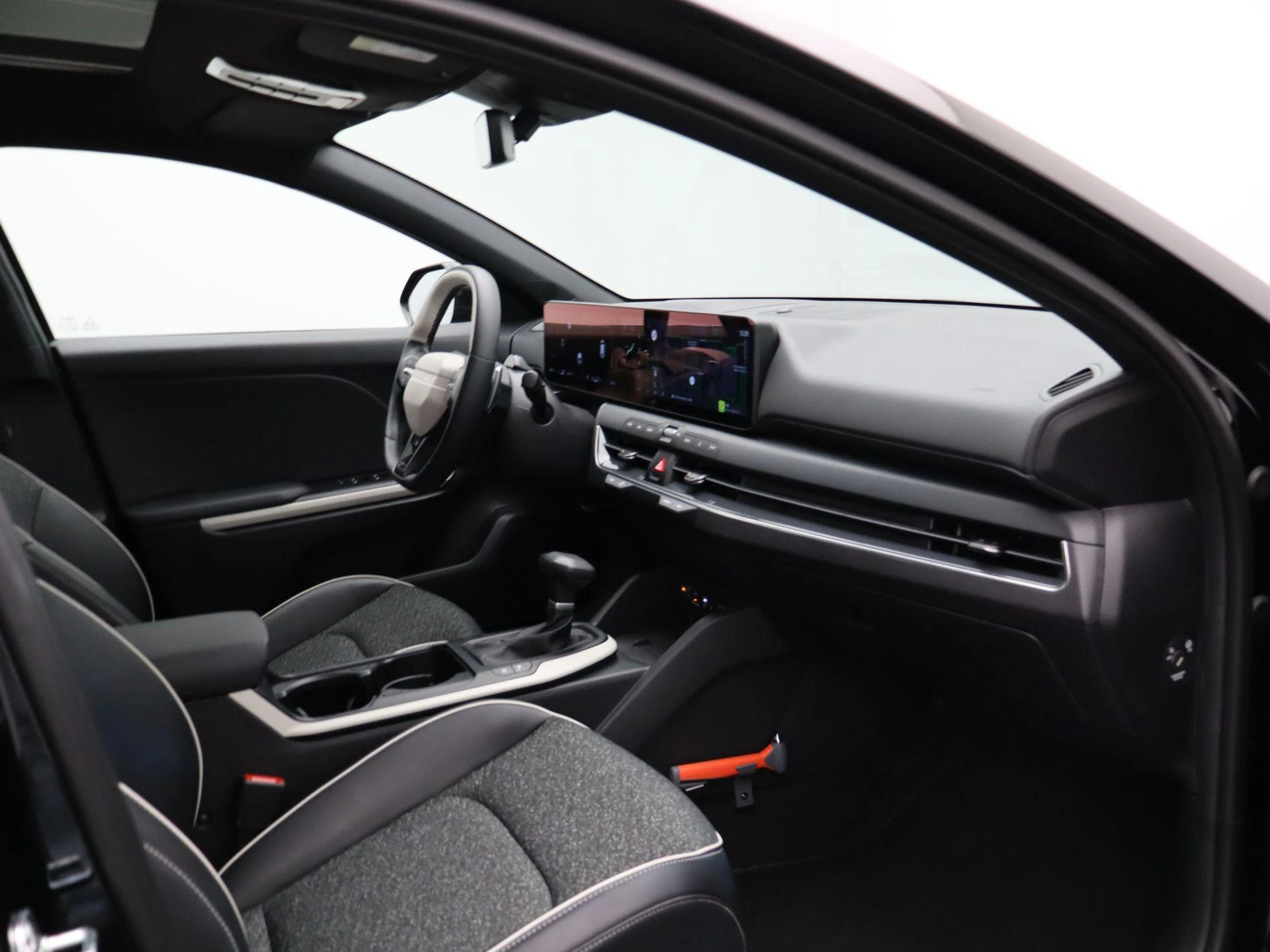 Kia-K4-image-33