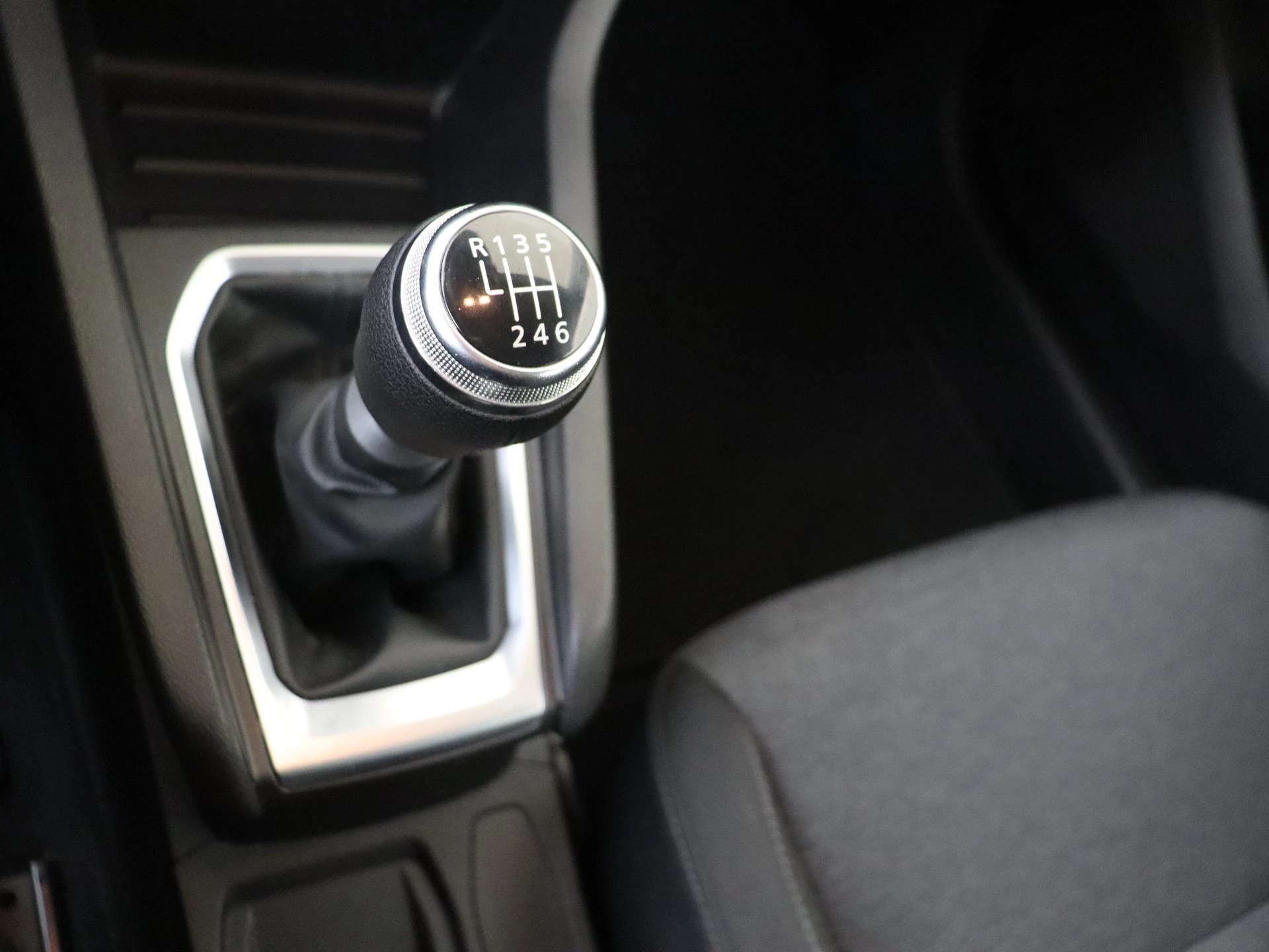 Renault-Clio-image-14