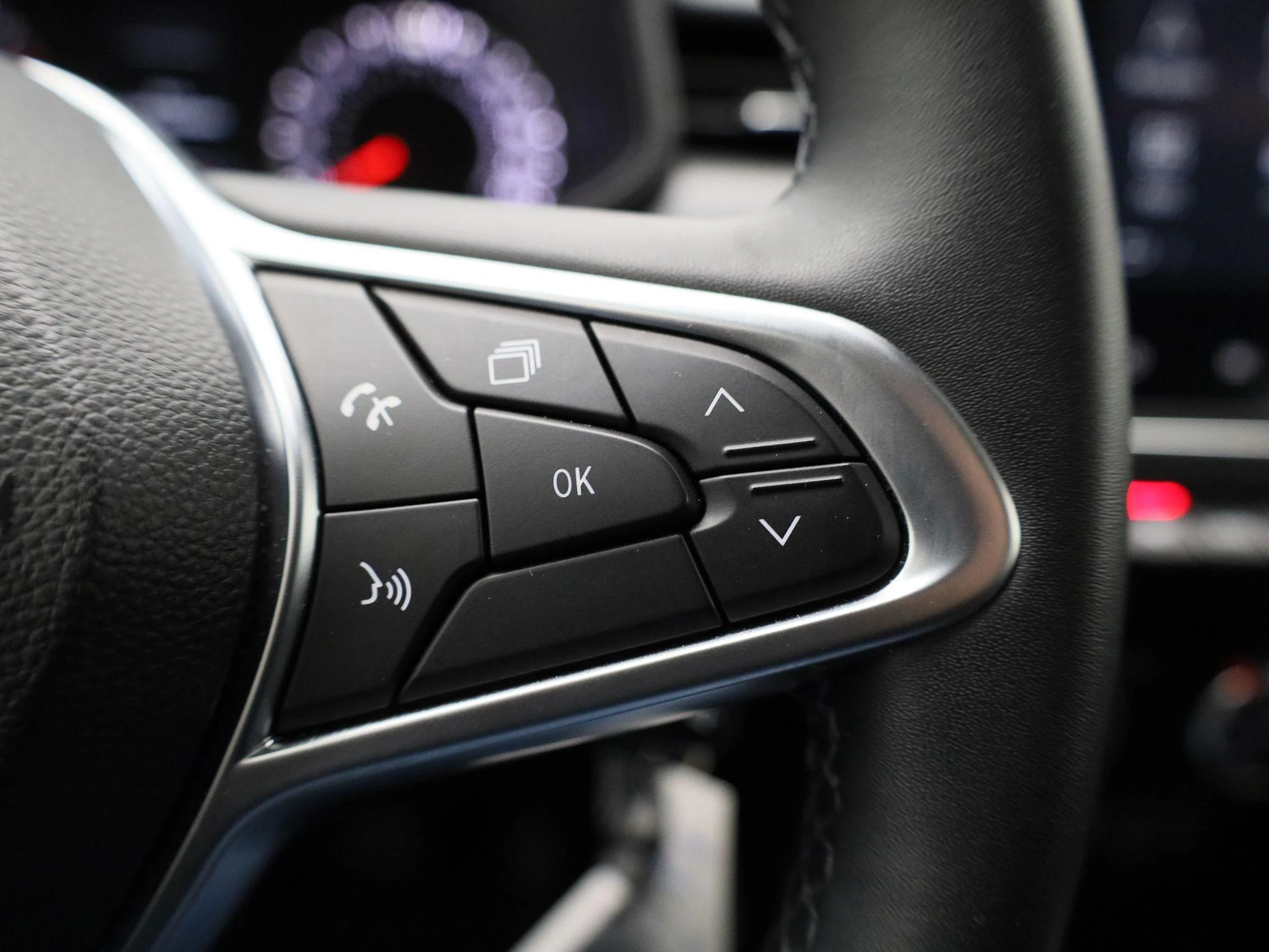 Renault-Clio-image-14