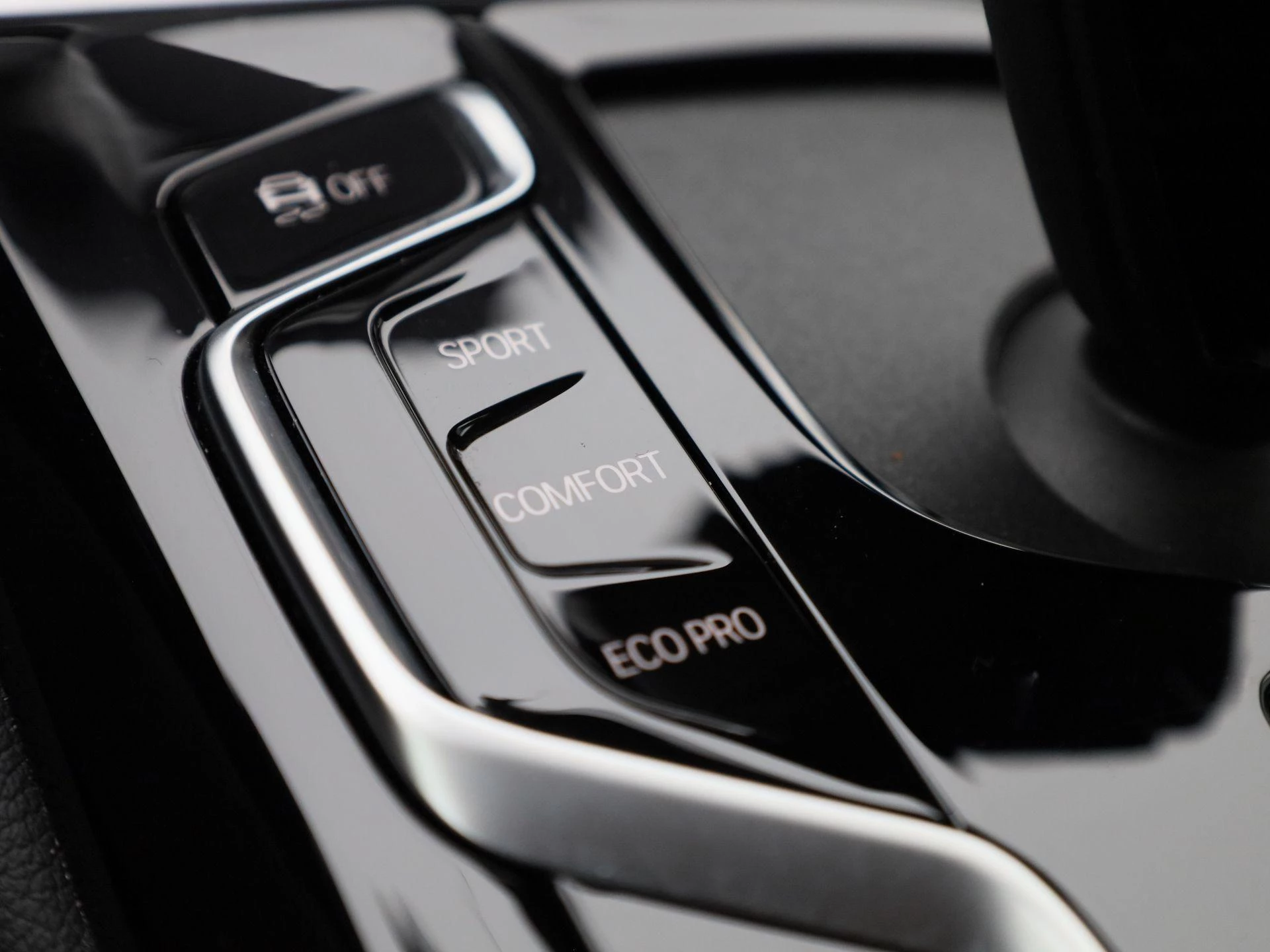 BMW-5 Serie-image-28