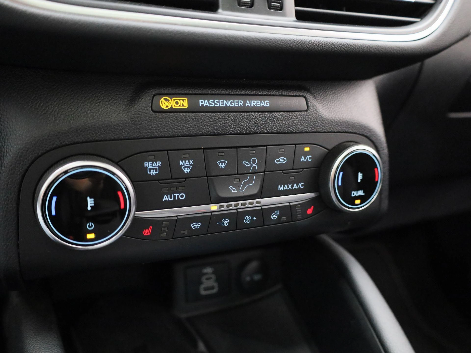 Ford-Kuga-image-26