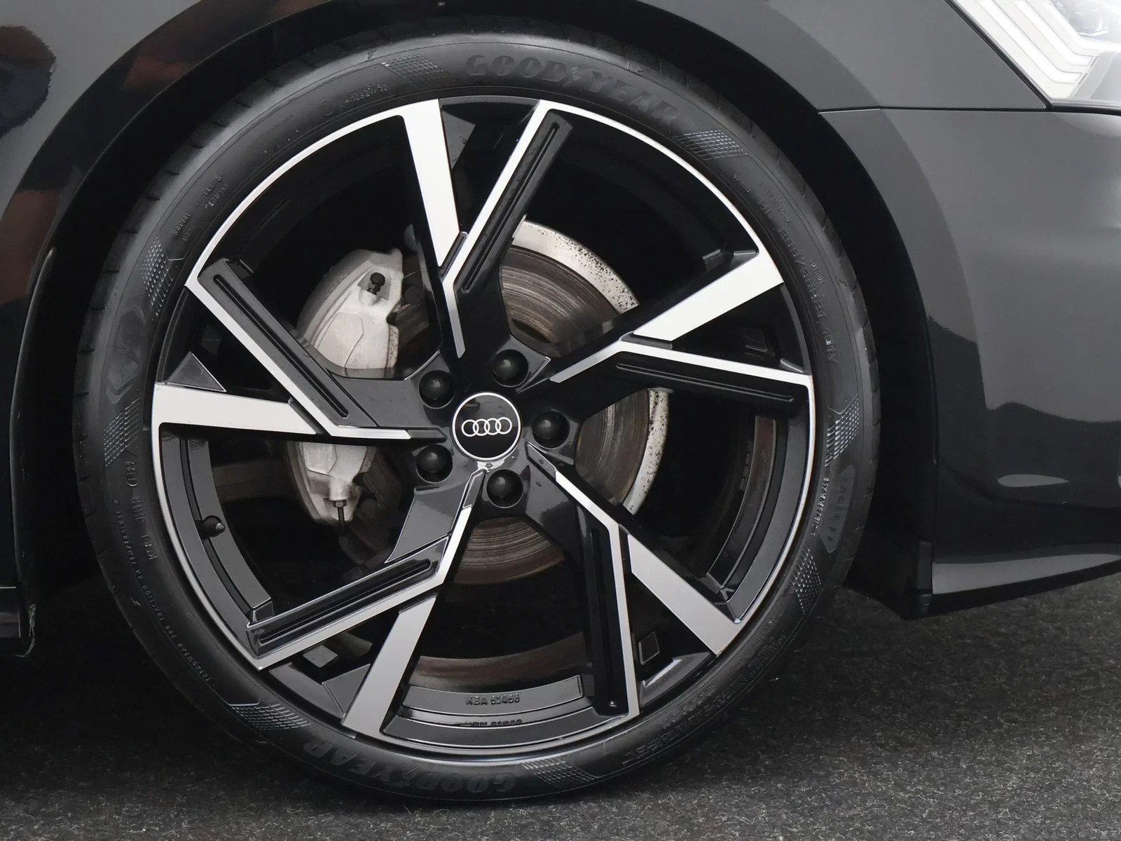 Audi A6 Avant 40TFSI *S-LINE*MEMORY*NAVI*CAMERA*21INCH...