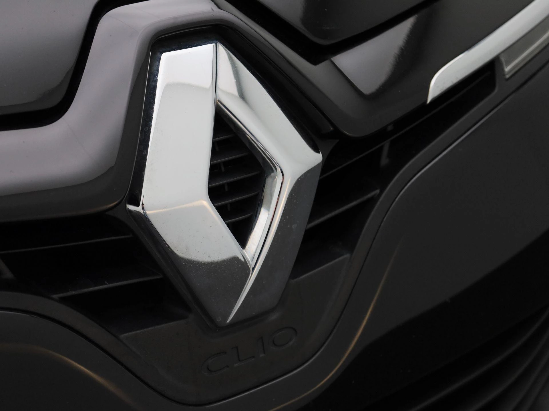 Renault-Clio-image-28