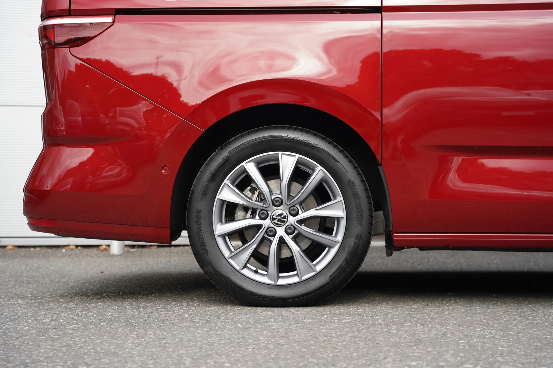 Volkswagen-California-image-47