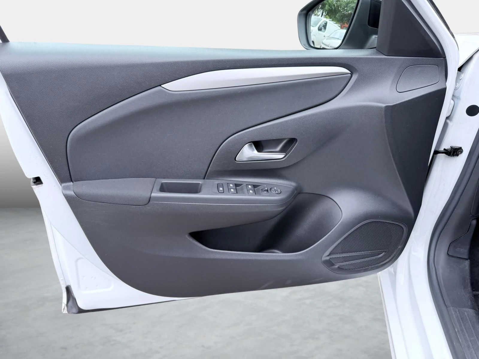 Opel-Corsa-image-5