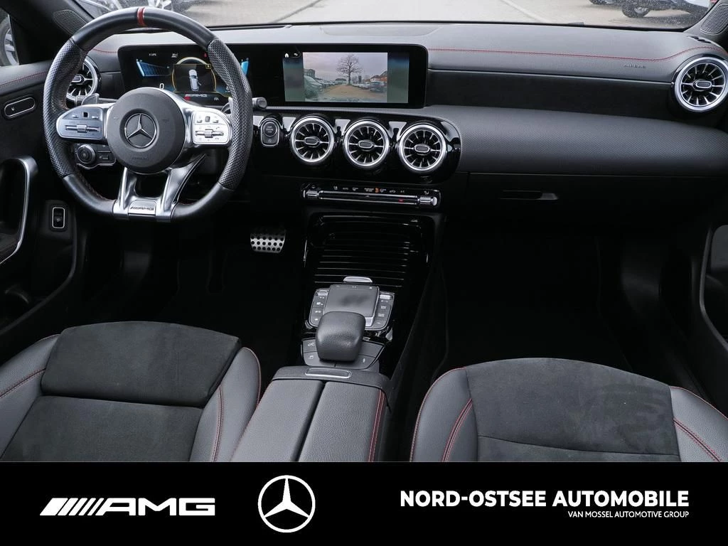 Mercedes-Benz CLA 35 AMG 4M SB HUD PANO SOUND AHK MULTI 360° AMG LineX118 CLA 35 AMG 4M SB HUD PANO SOUND AHK MULTI 360° AMG Line