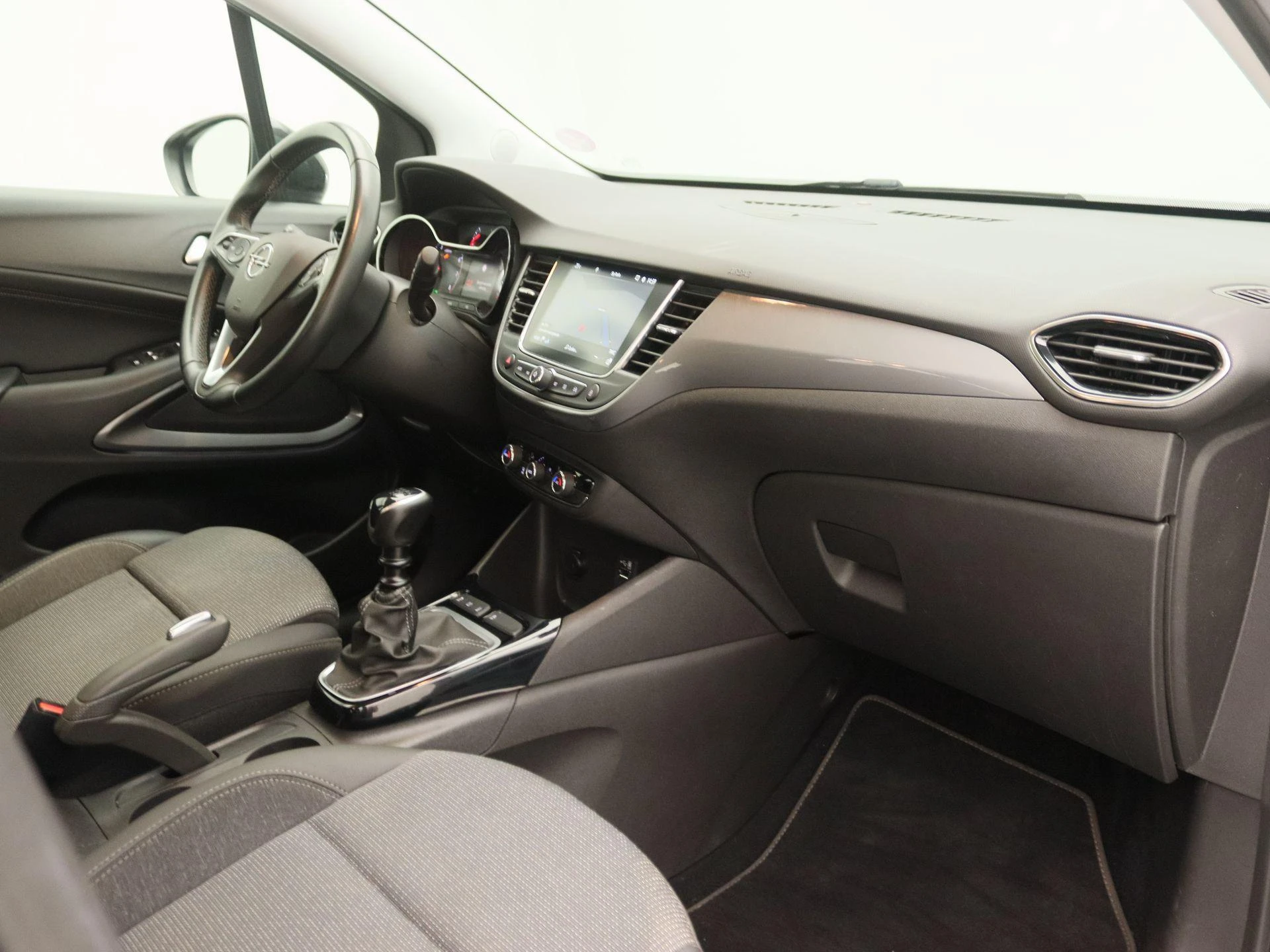 Opel-Crossland-image-22