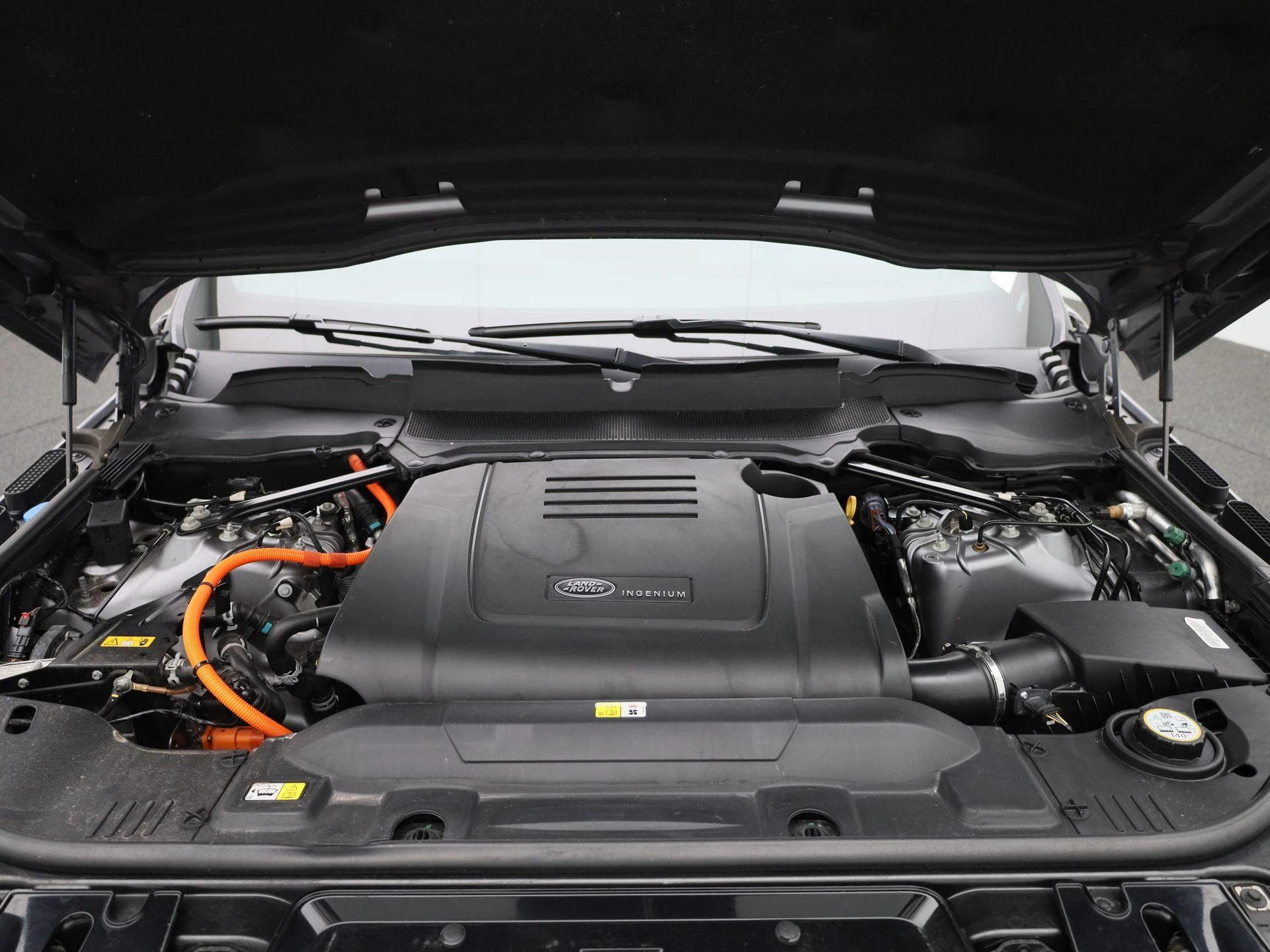 Land Rover-Range Rover Sport-image-44