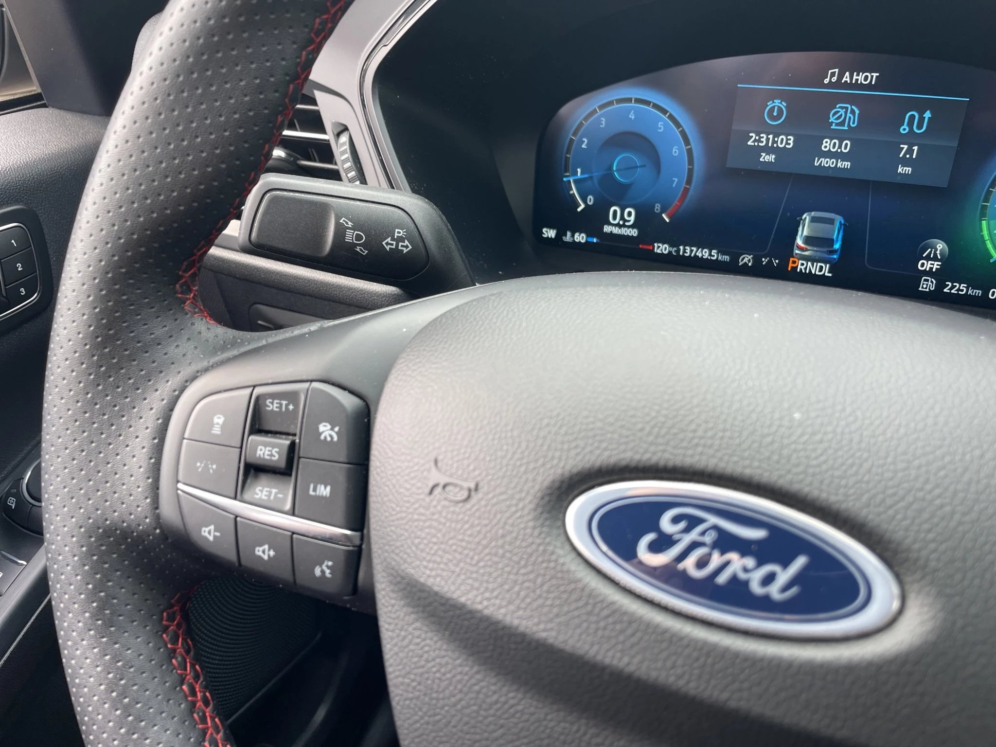 Ford-Kuga-image-16