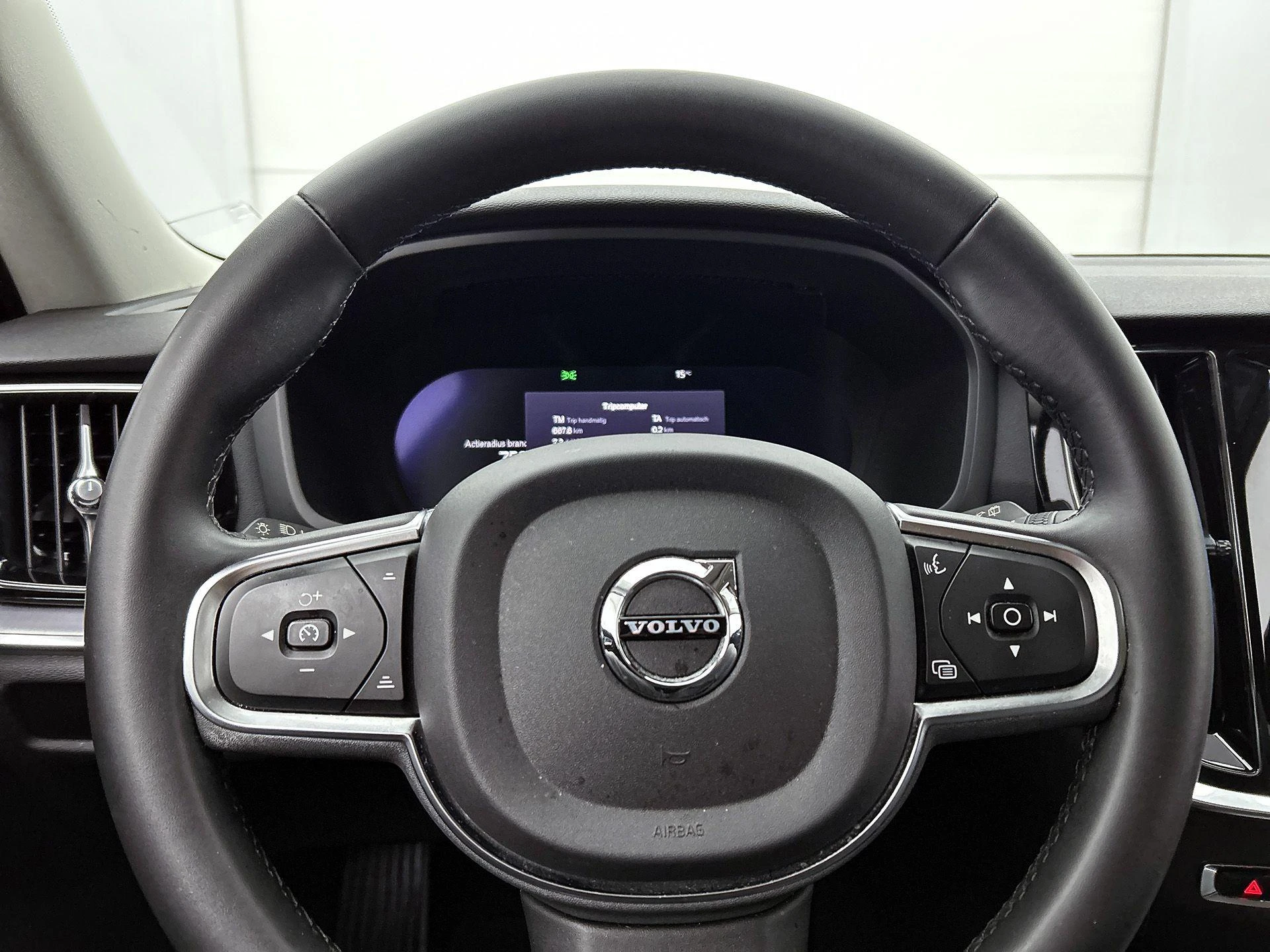 Volvo-V60-image-38