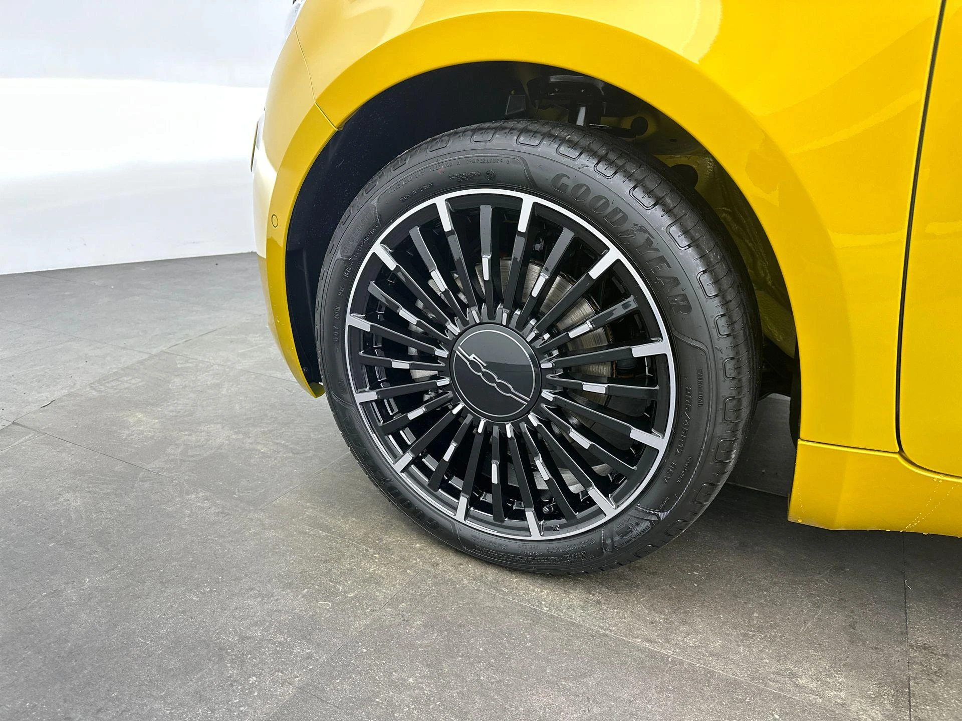 Fiat-500-image-25