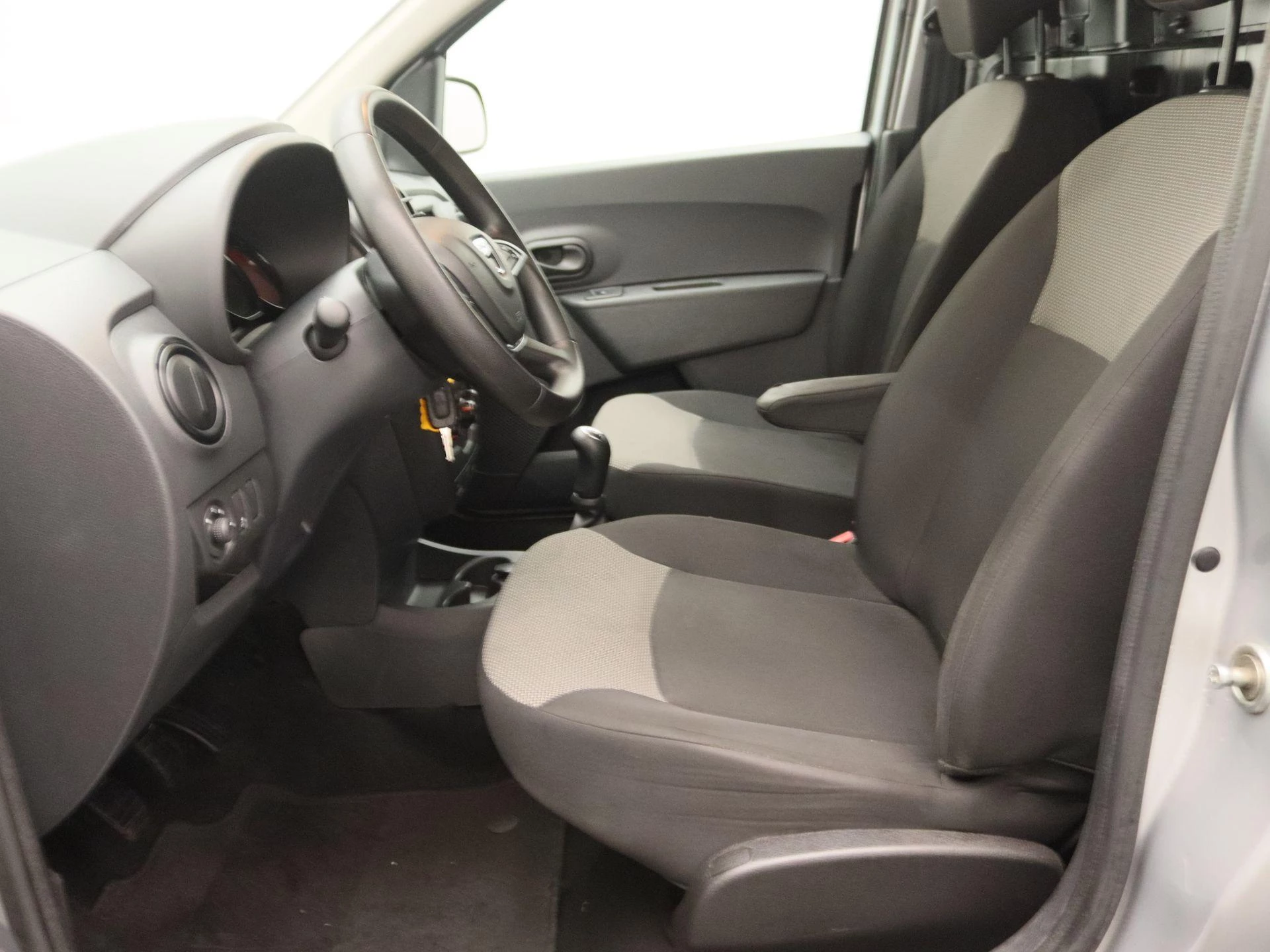 Dacia-Dokker-image-13