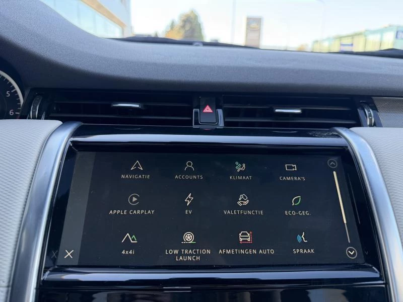 Land Rover-Discovery Sport-image-19