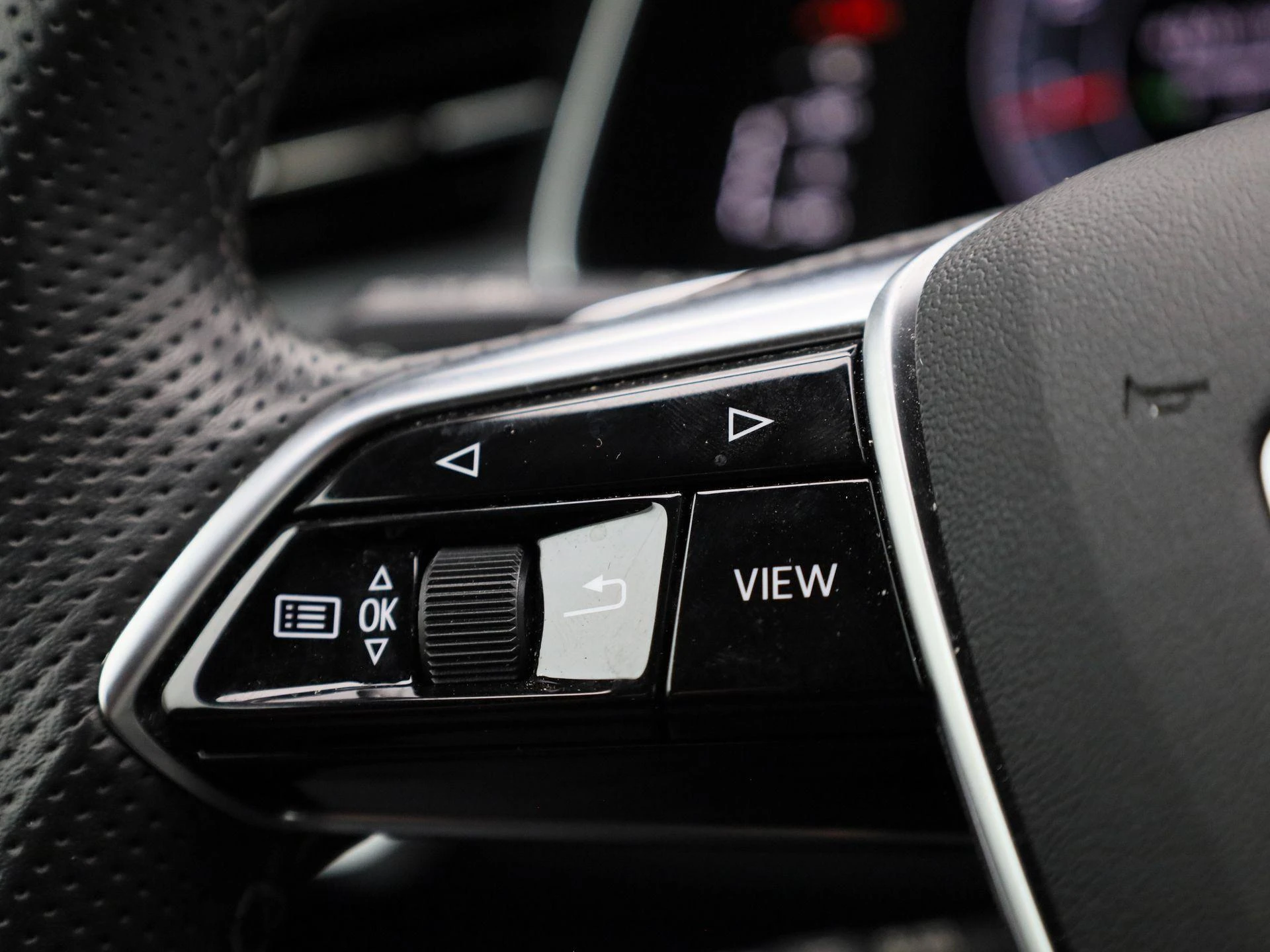Audi-A6-image-18