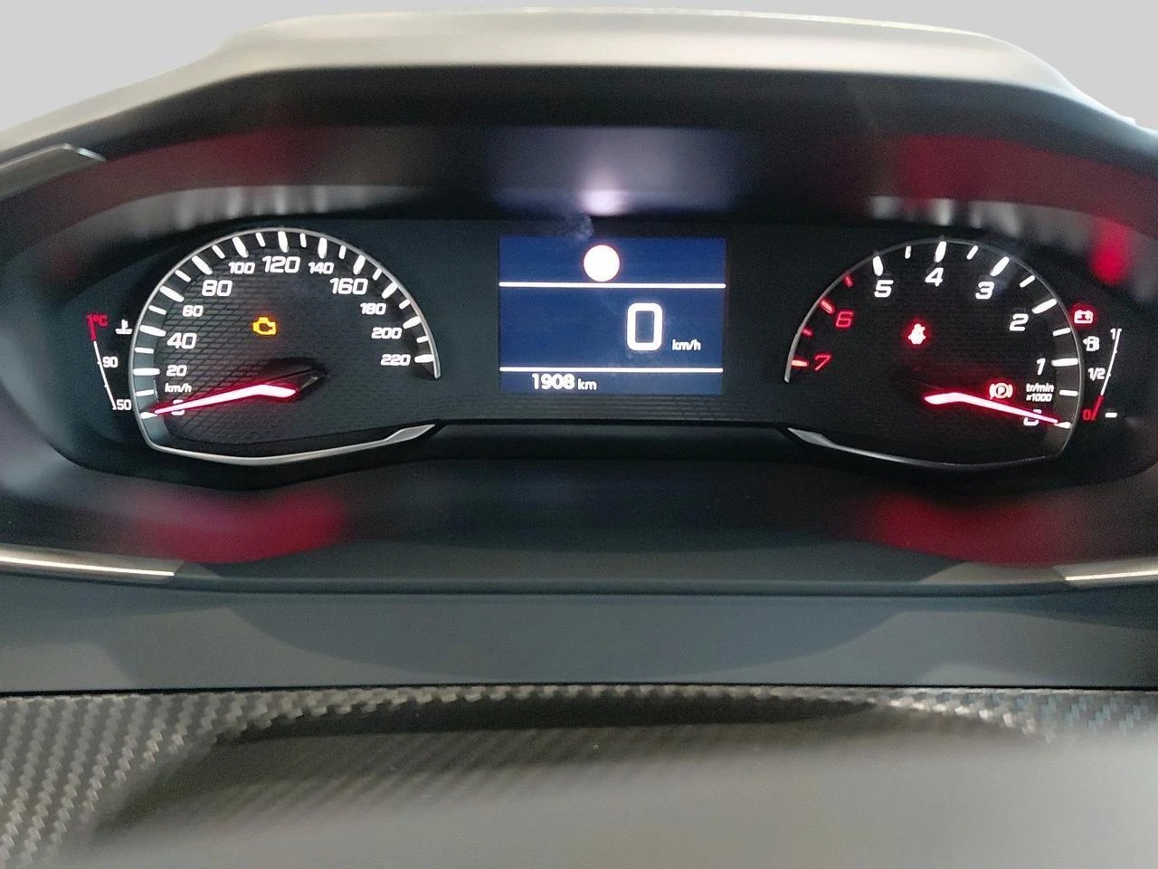 Peugeot-2008-image-10