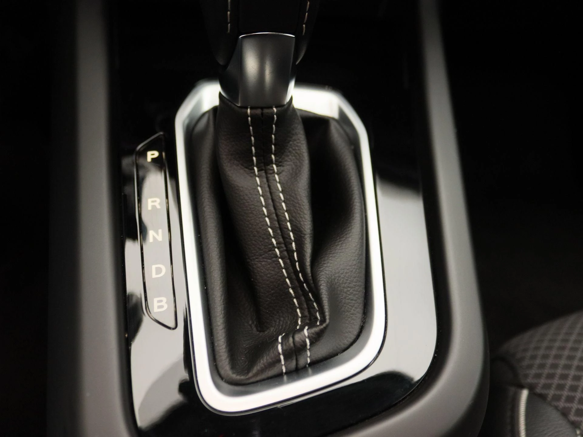 Renault-Arkana-image-9