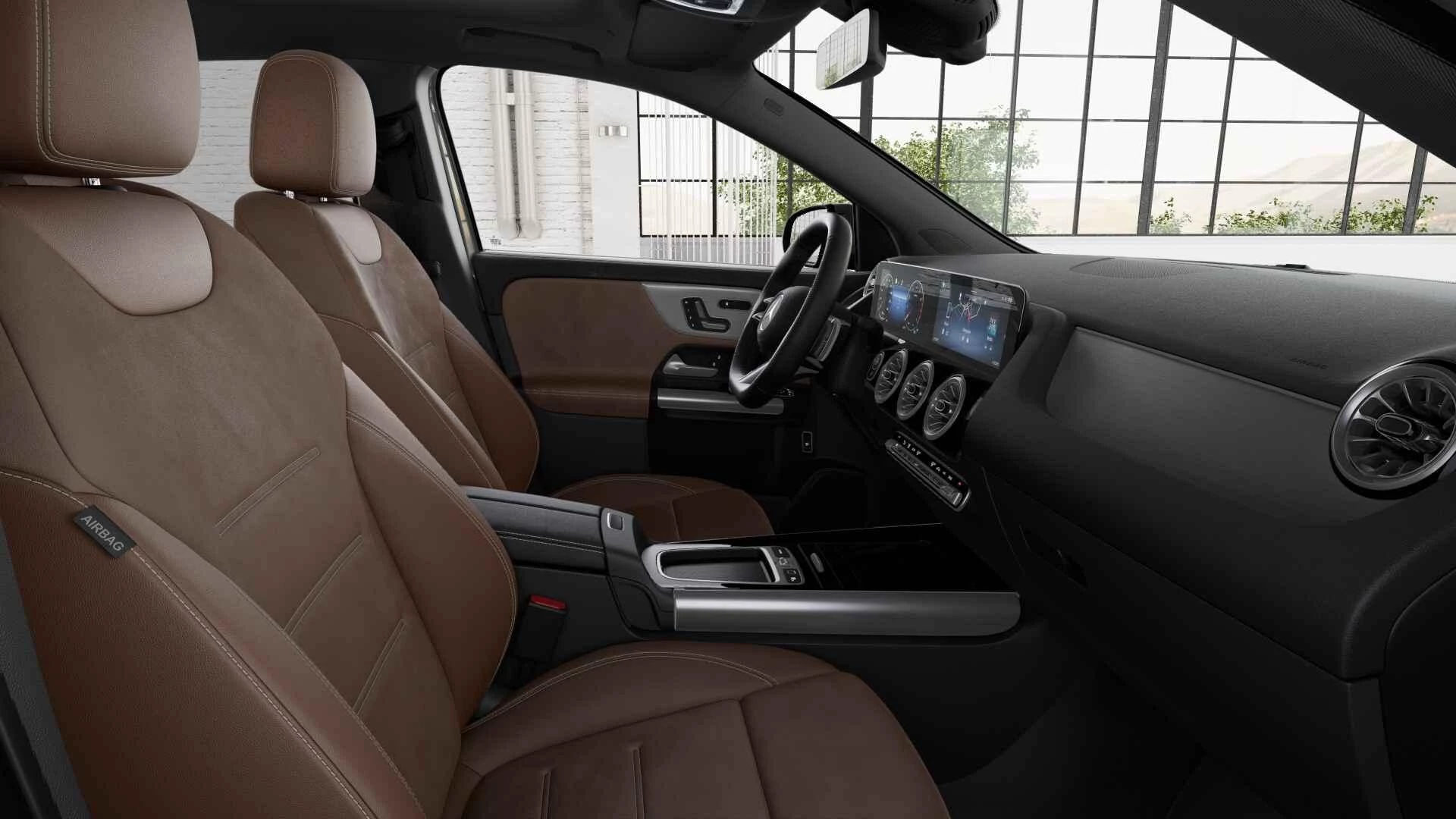 Mercedes-Benz-GLA-image-9