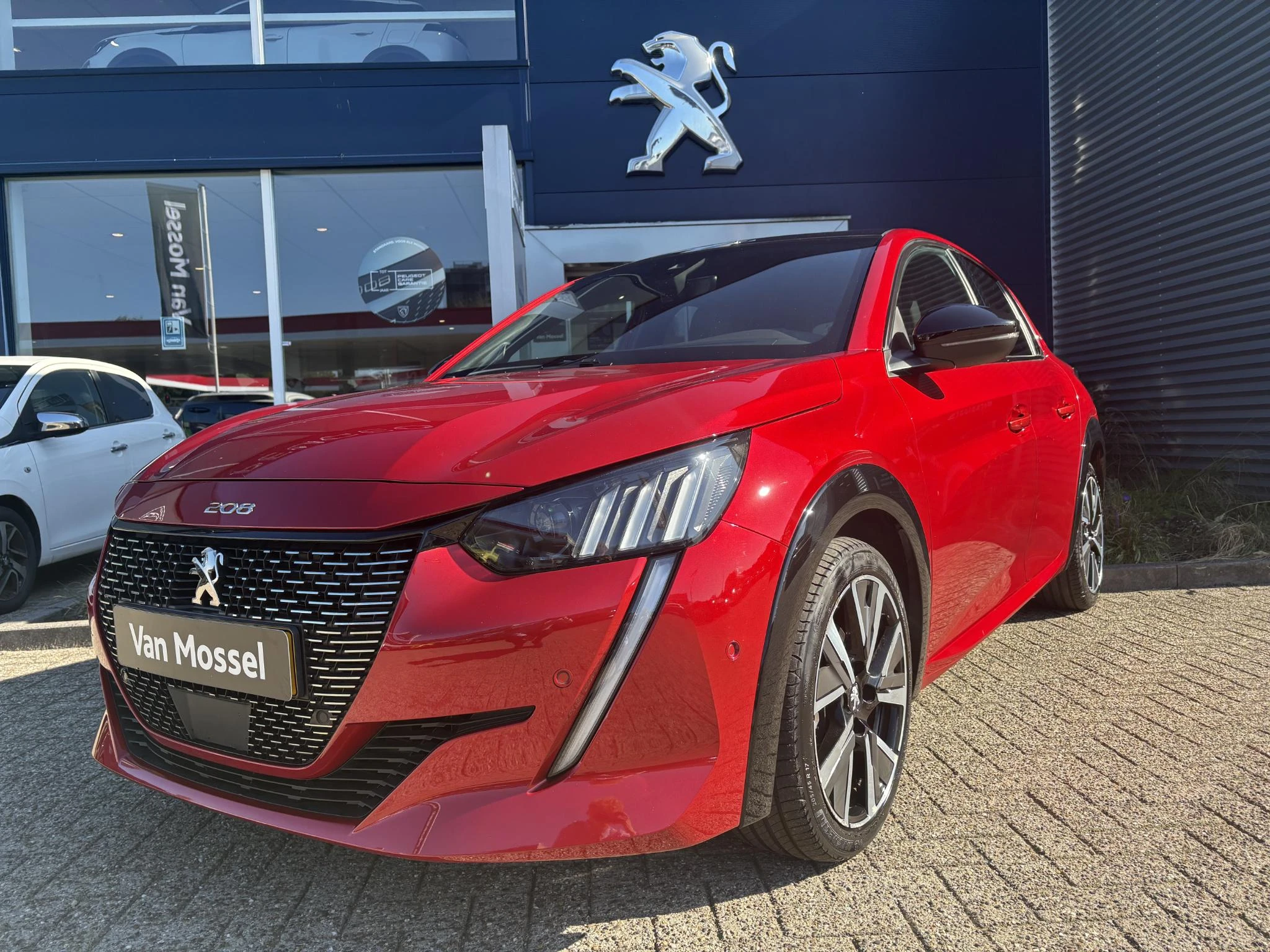 Peugeot-208-image-2