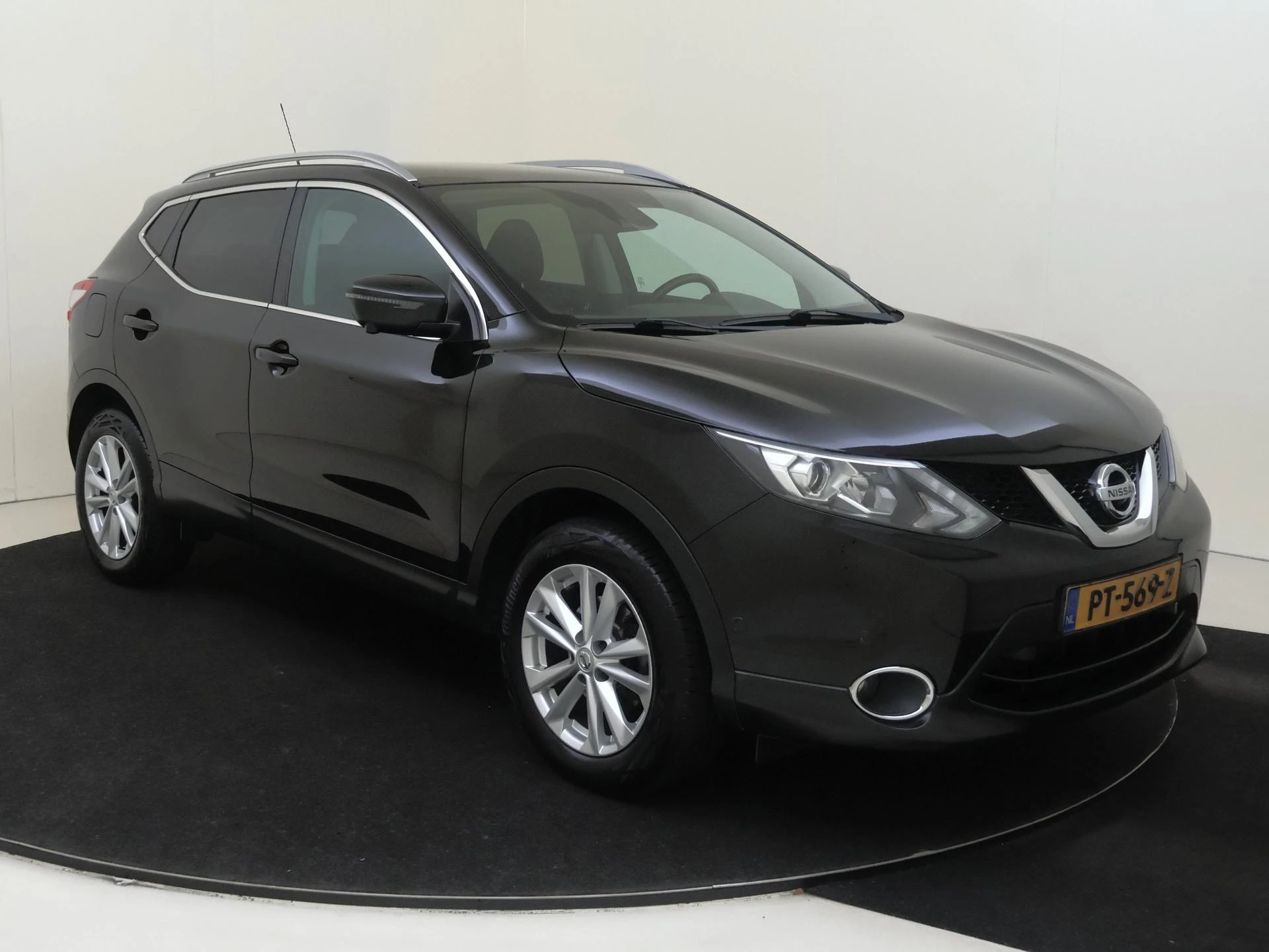 Nissan-QASHQAI-image-1