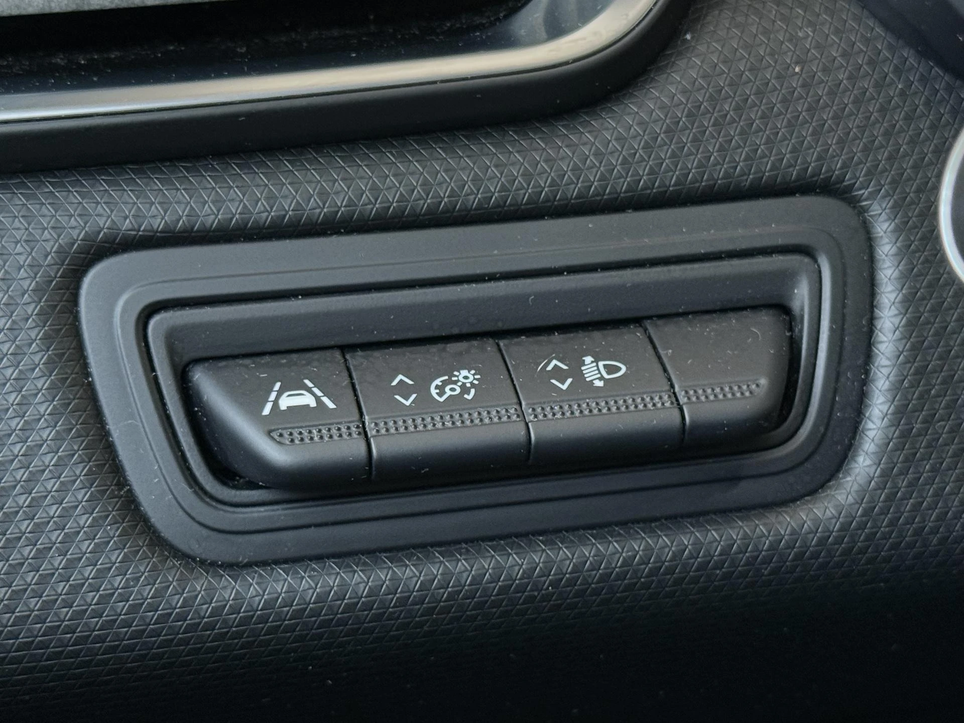 Renault-Clio-image-20