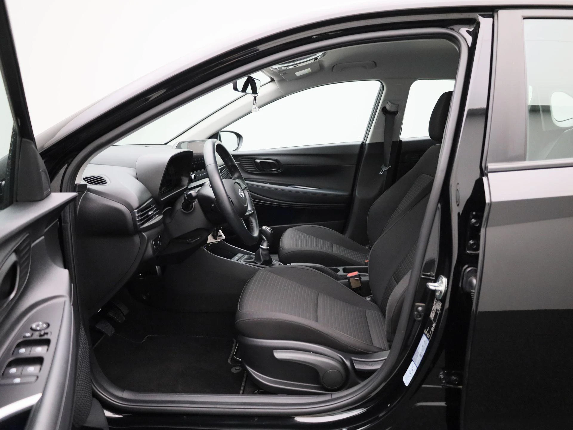 Hyundai-i20-image-10