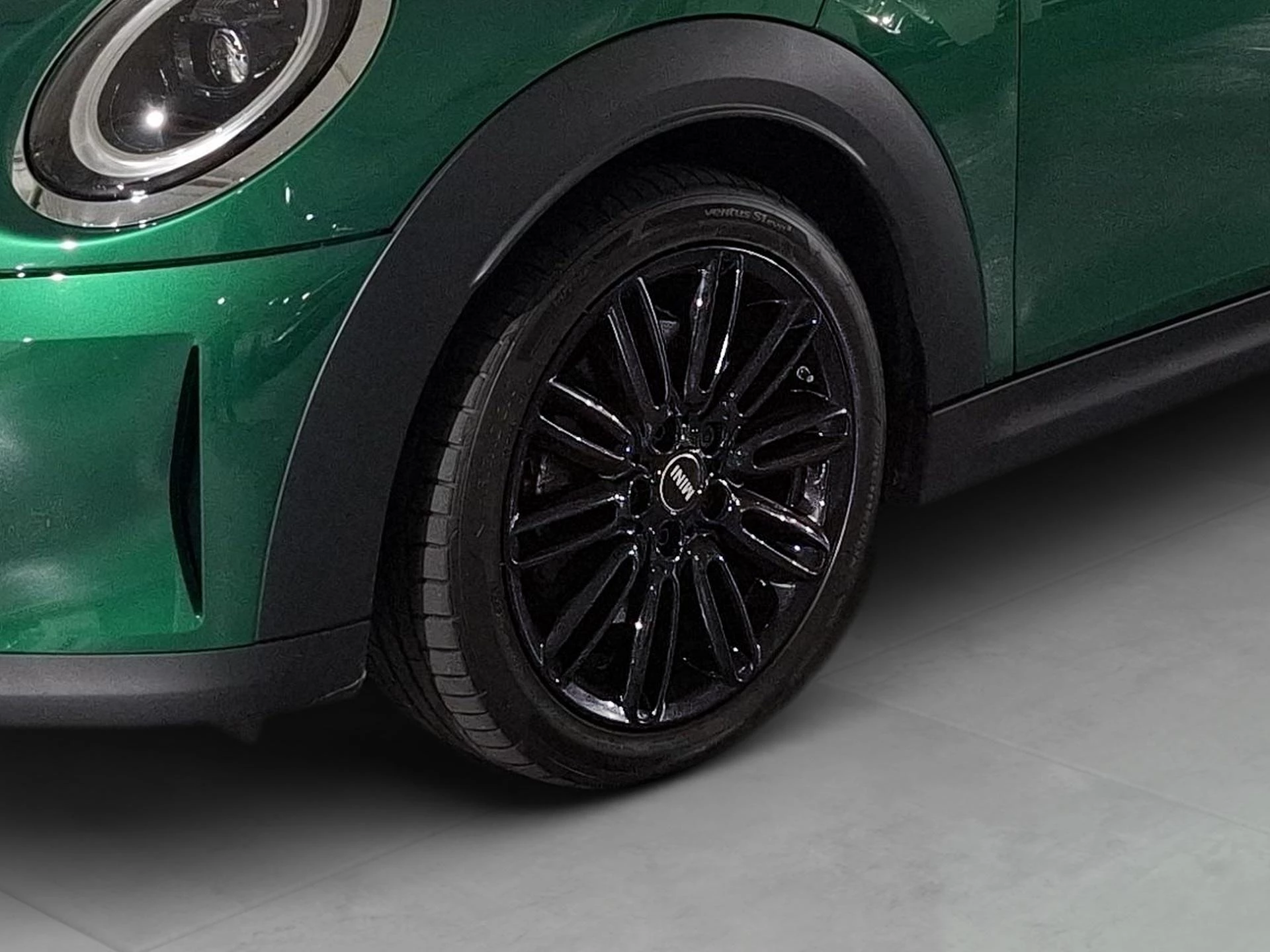 MINI-Cooper S-image-19