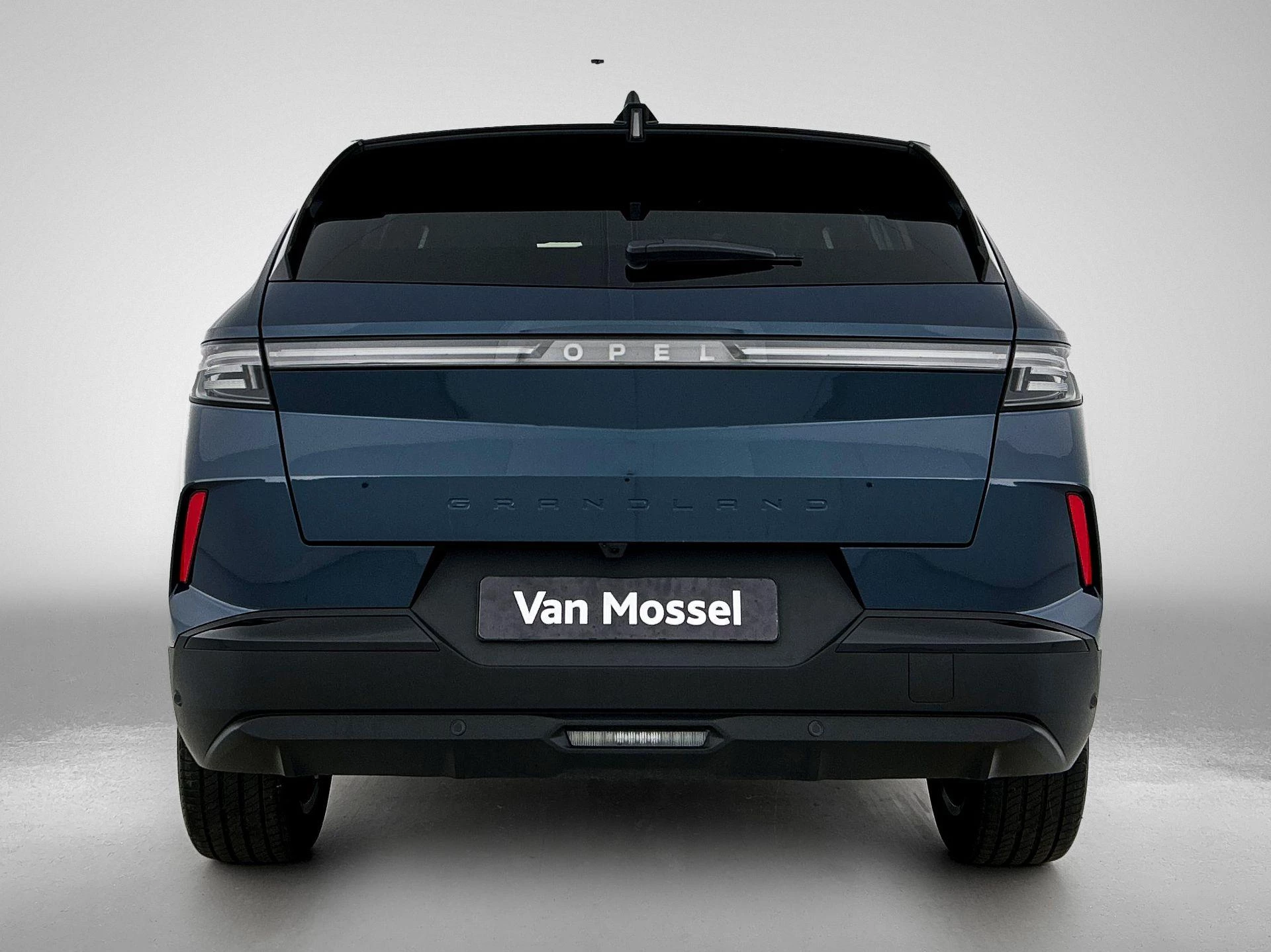 Opel-Grandland-image-2