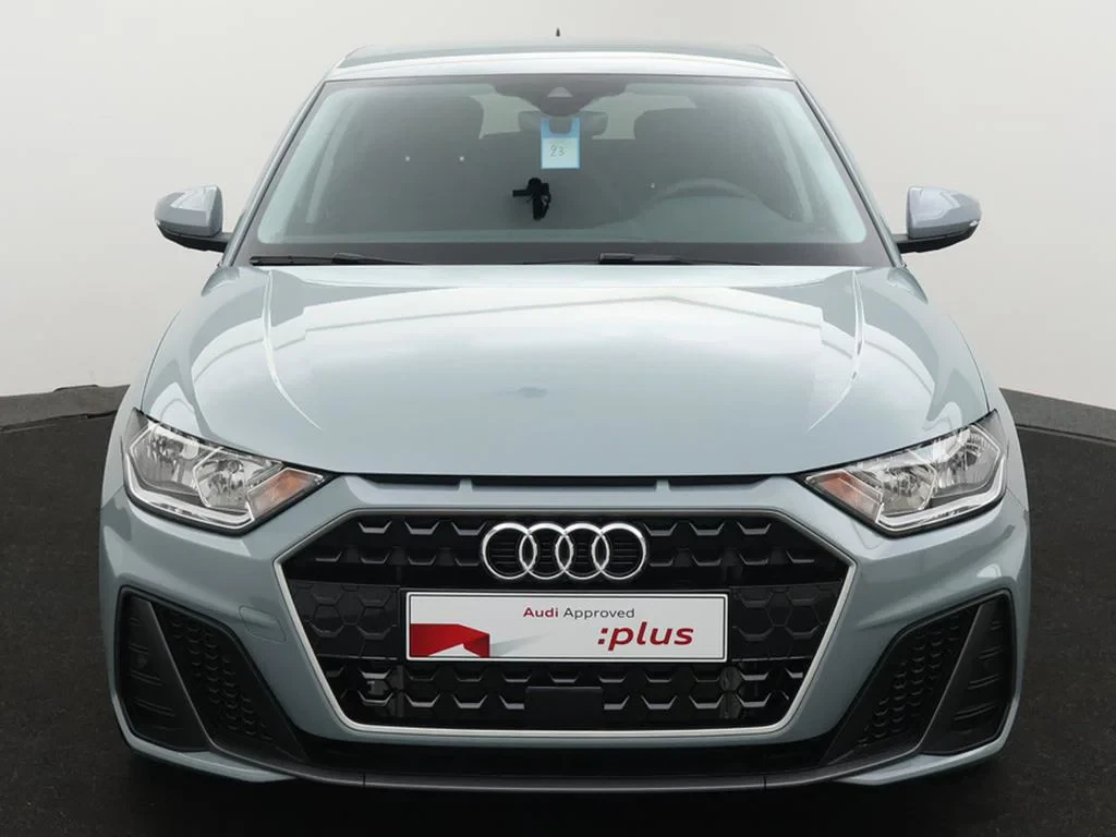 Audi-A1 Sportback-image-5