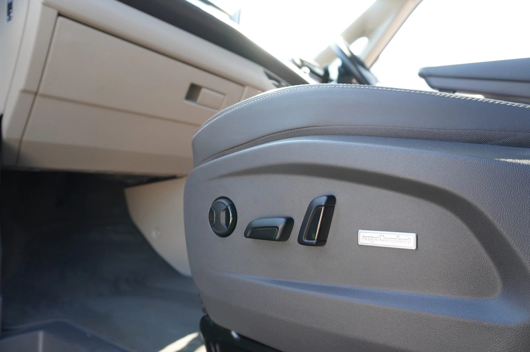 Volkswagen Multivan 2.0 TSI Style 5dr LWB DSG