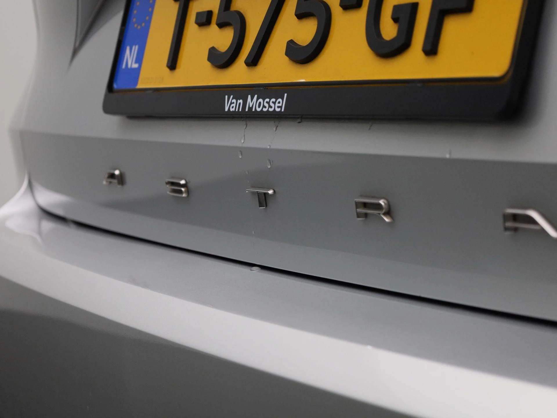 Opel-Astra-image-29