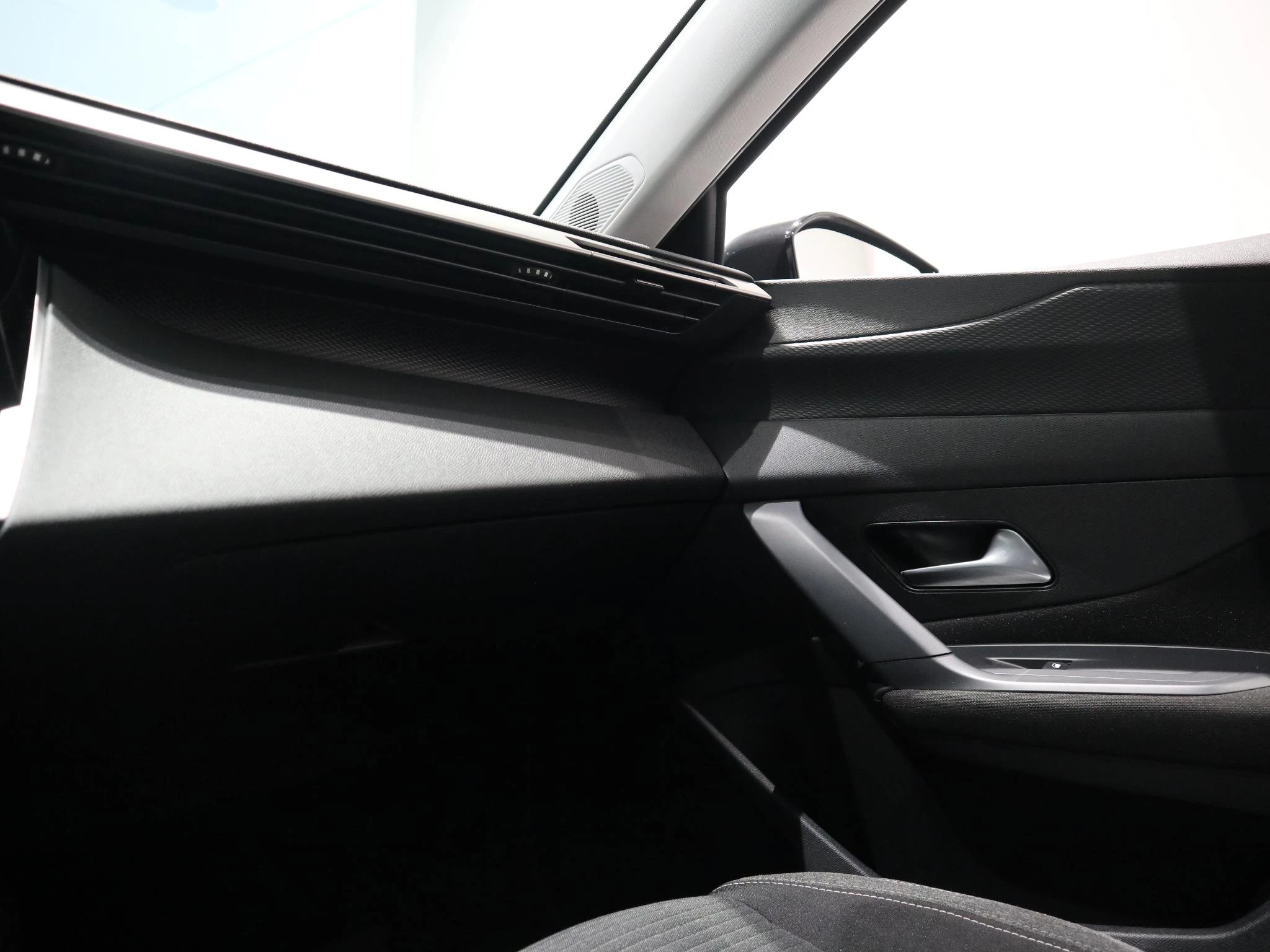 Peugeot-308-image-17