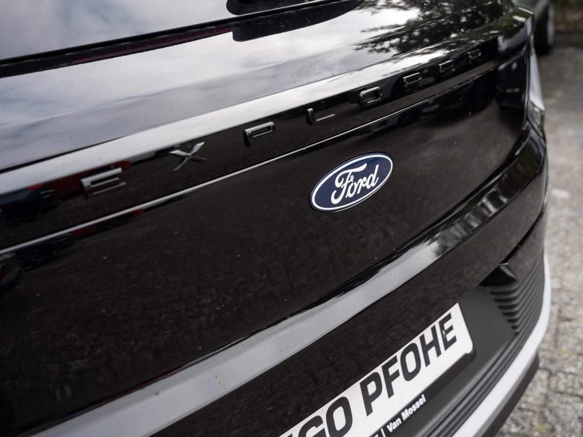 Ford Explorer Premium Extended Range | Pano | 360Grad | Leder | ACC
