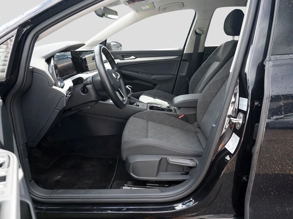 Volkswagen Golf VIII 1.5 TSI Life Navi/LED/ShZ