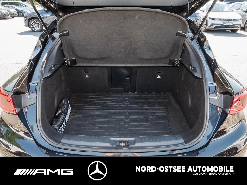 Infiniti Q30 2.0t SPORT AWD TEMPOMAT LED SHZ
