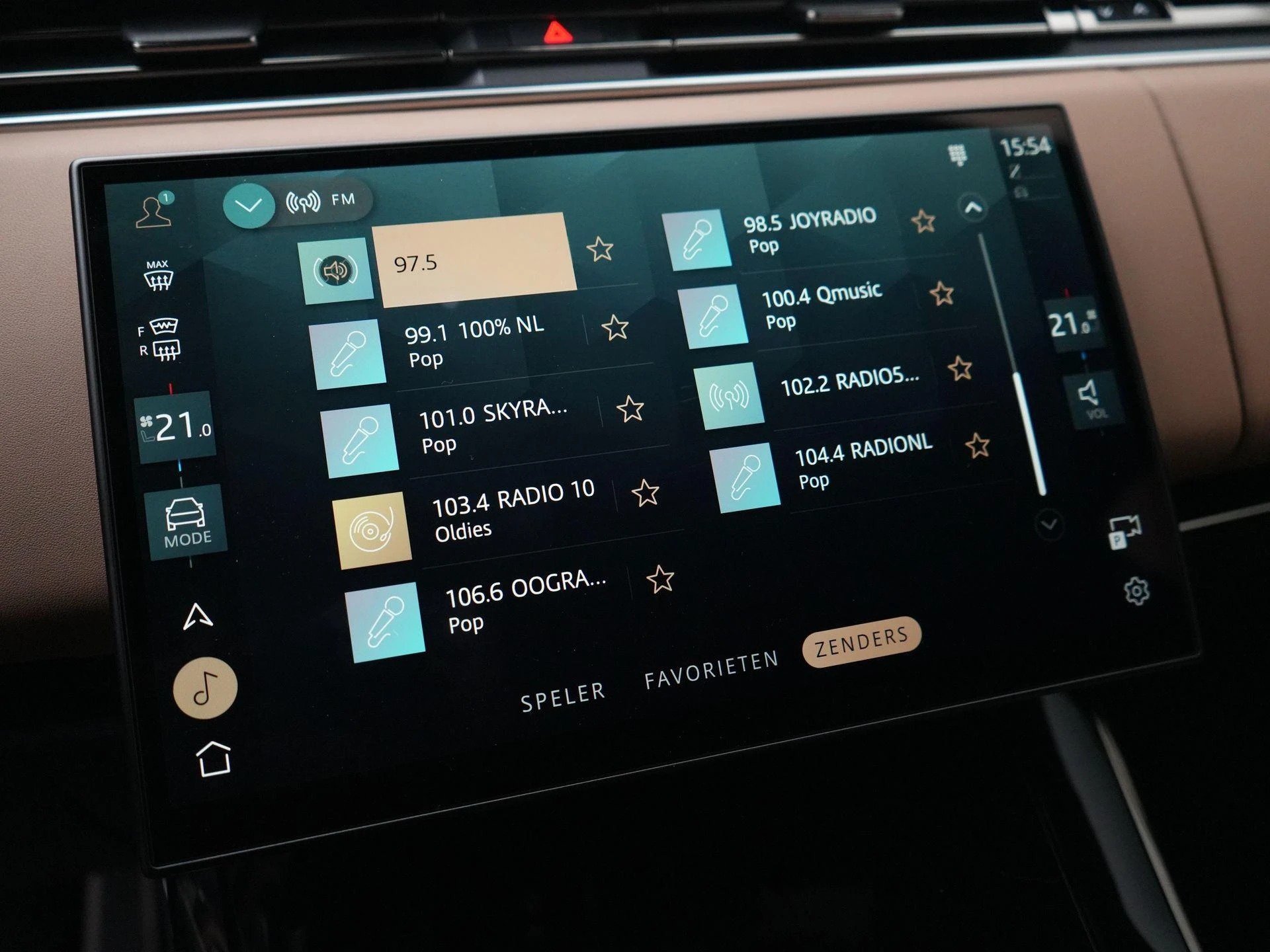 Land Rover-Range Rover Sport-image-24