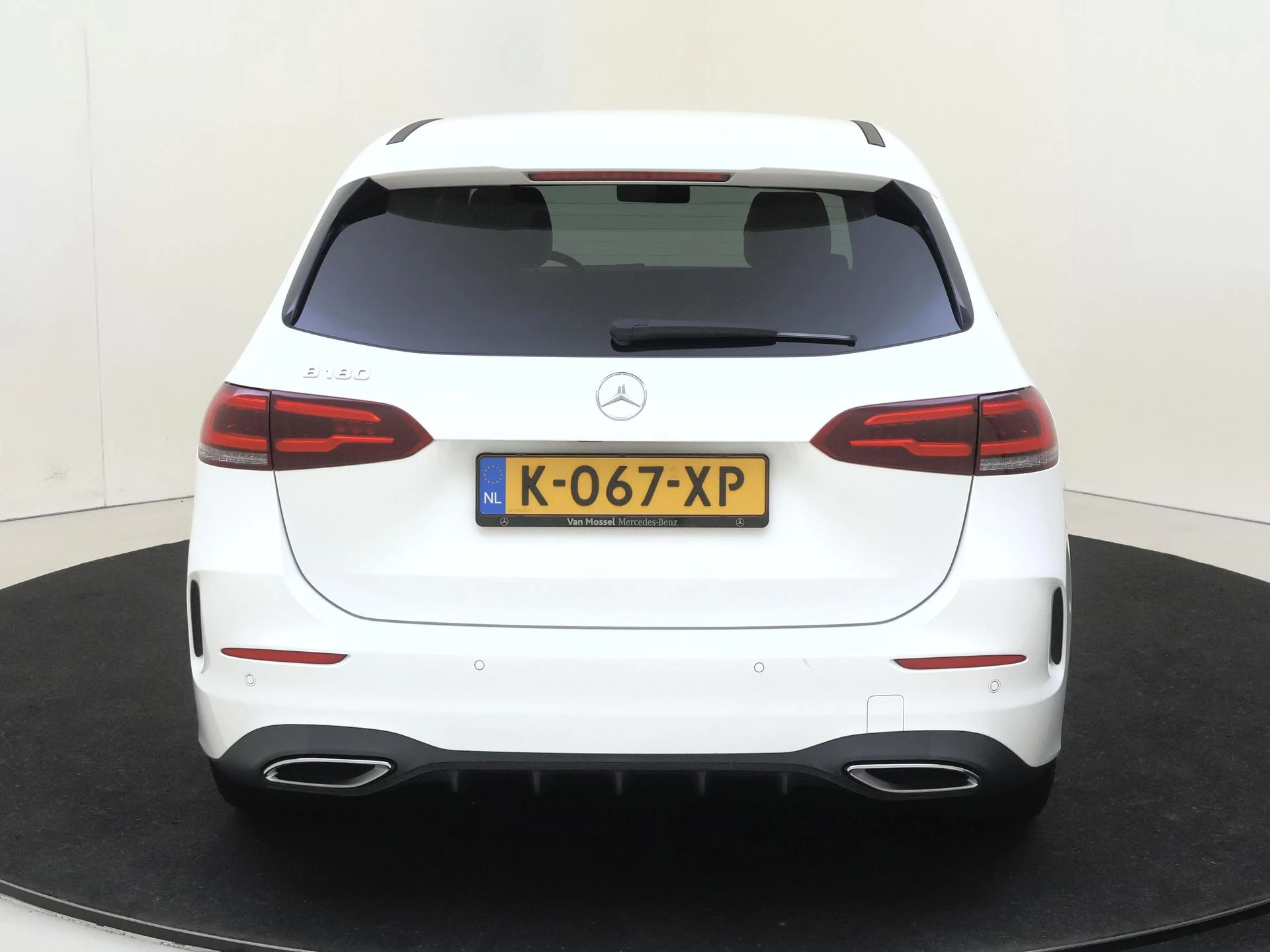 Mercedes-Benz-B-Klasse-image-6