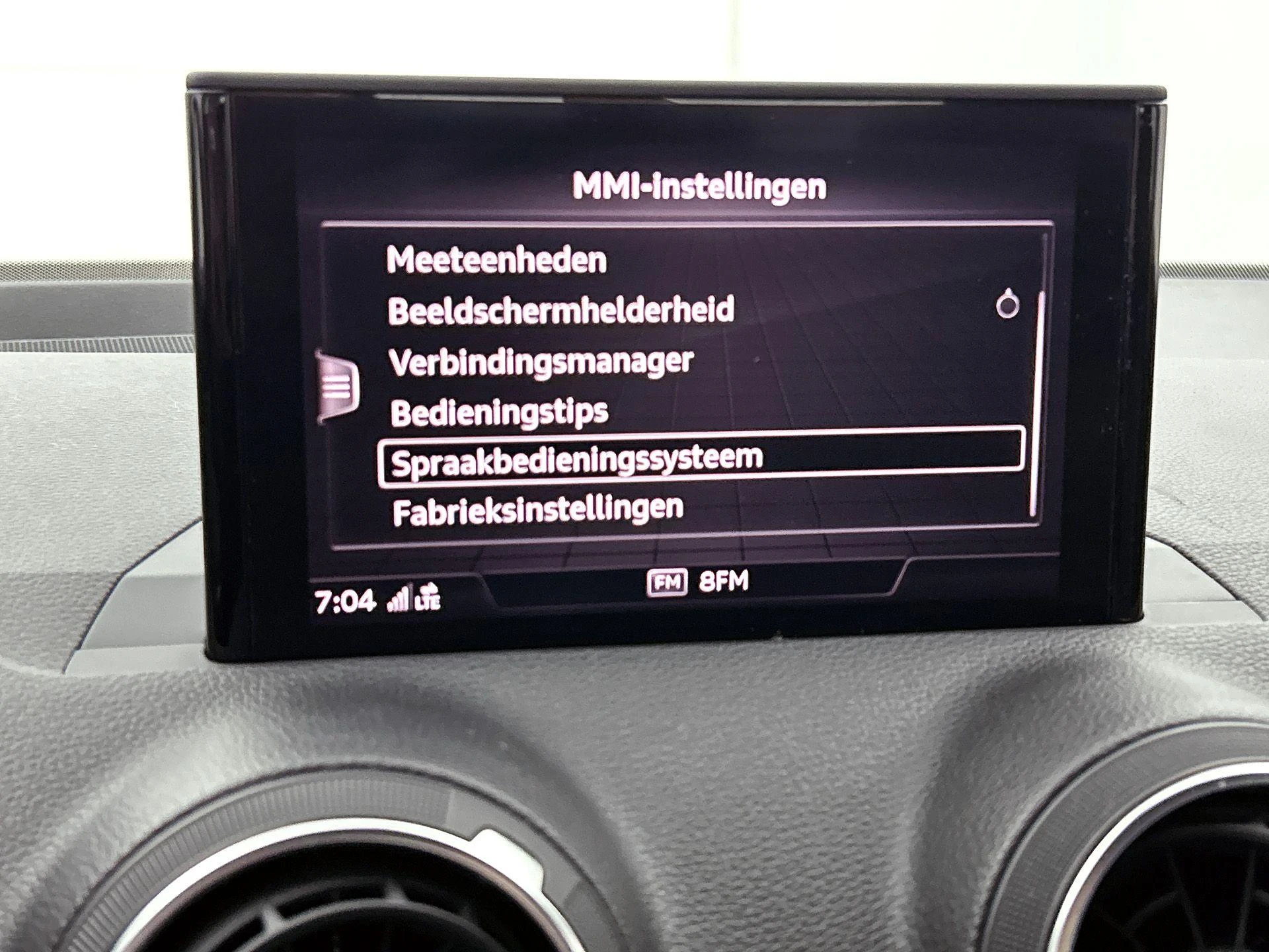 Audi-Q2-image-12