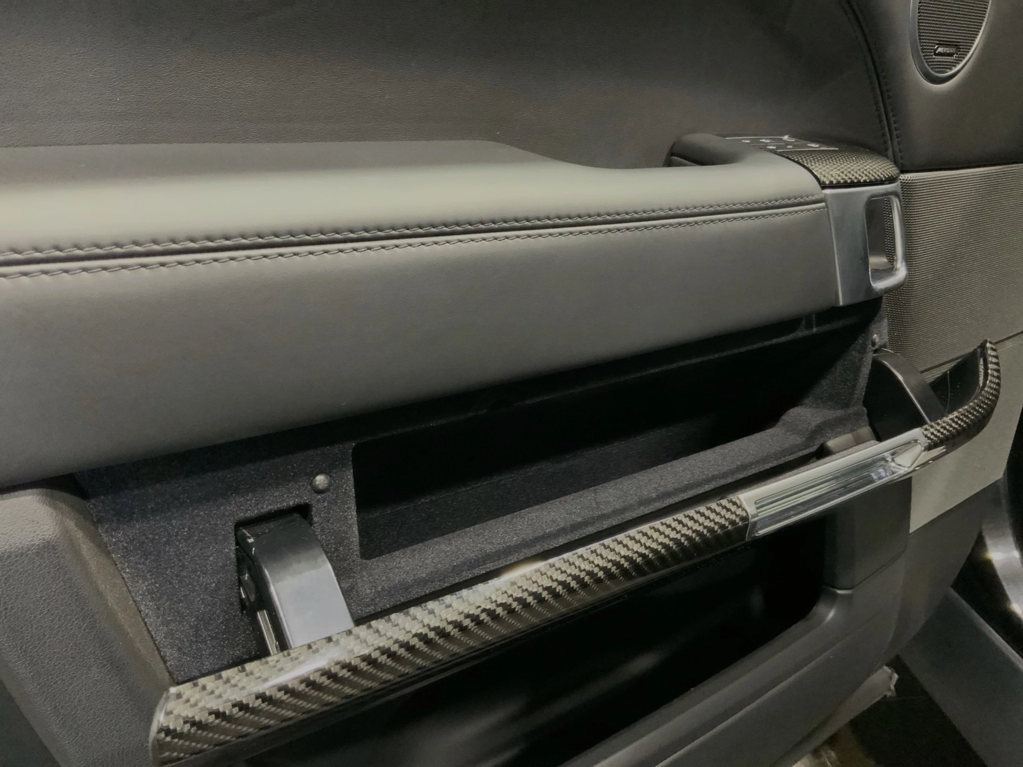 Land Rover-Range Rover Sport-image-19