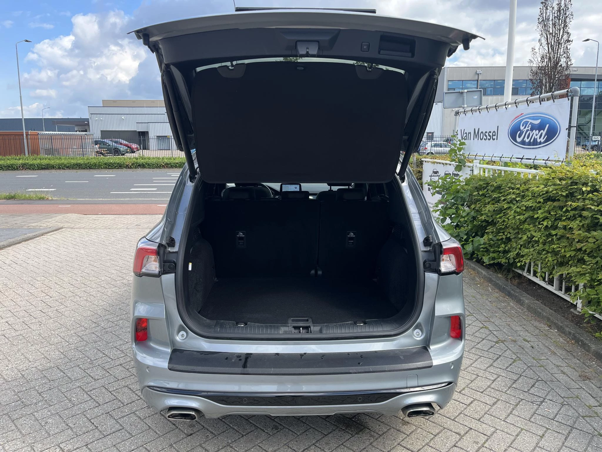 Ford-Kuga-image-7