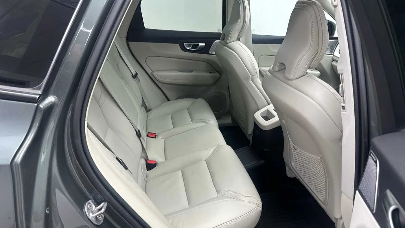Volvo-XC60-image-7