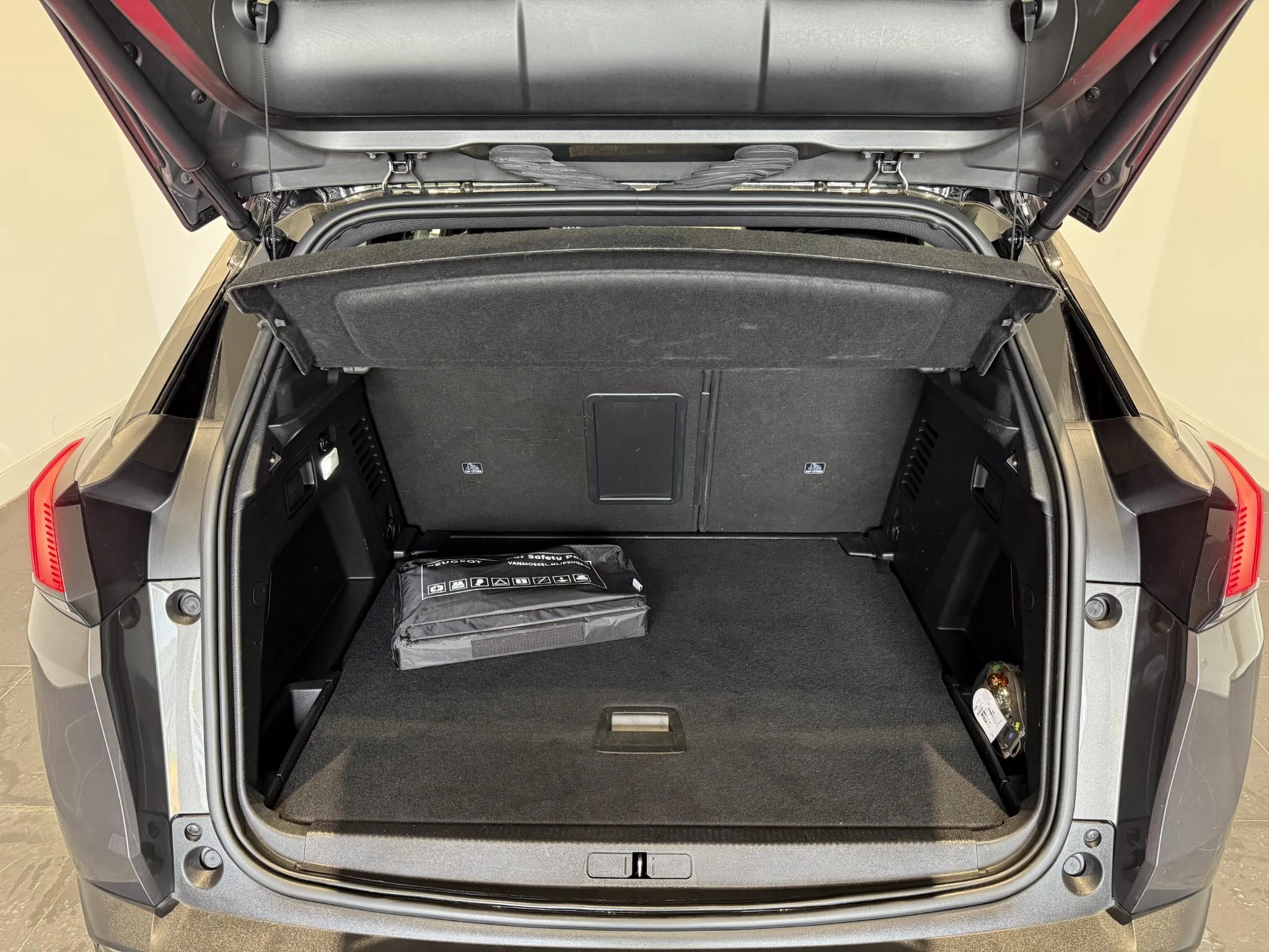 Peugeot-3008-image-10