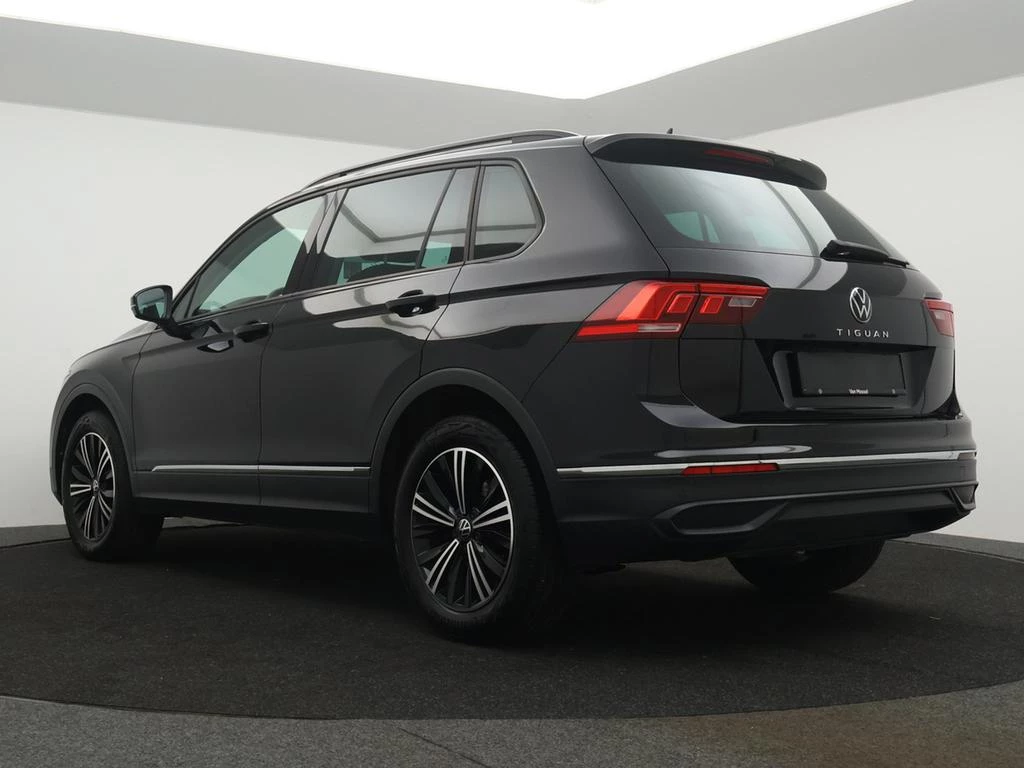 Volkswagen Tiguan Tiguan Life Business 1.5TSI 130PK *VIRTUAL COCKPIT*CAMERA*ACC*PDC*LANE ASSIST*...*