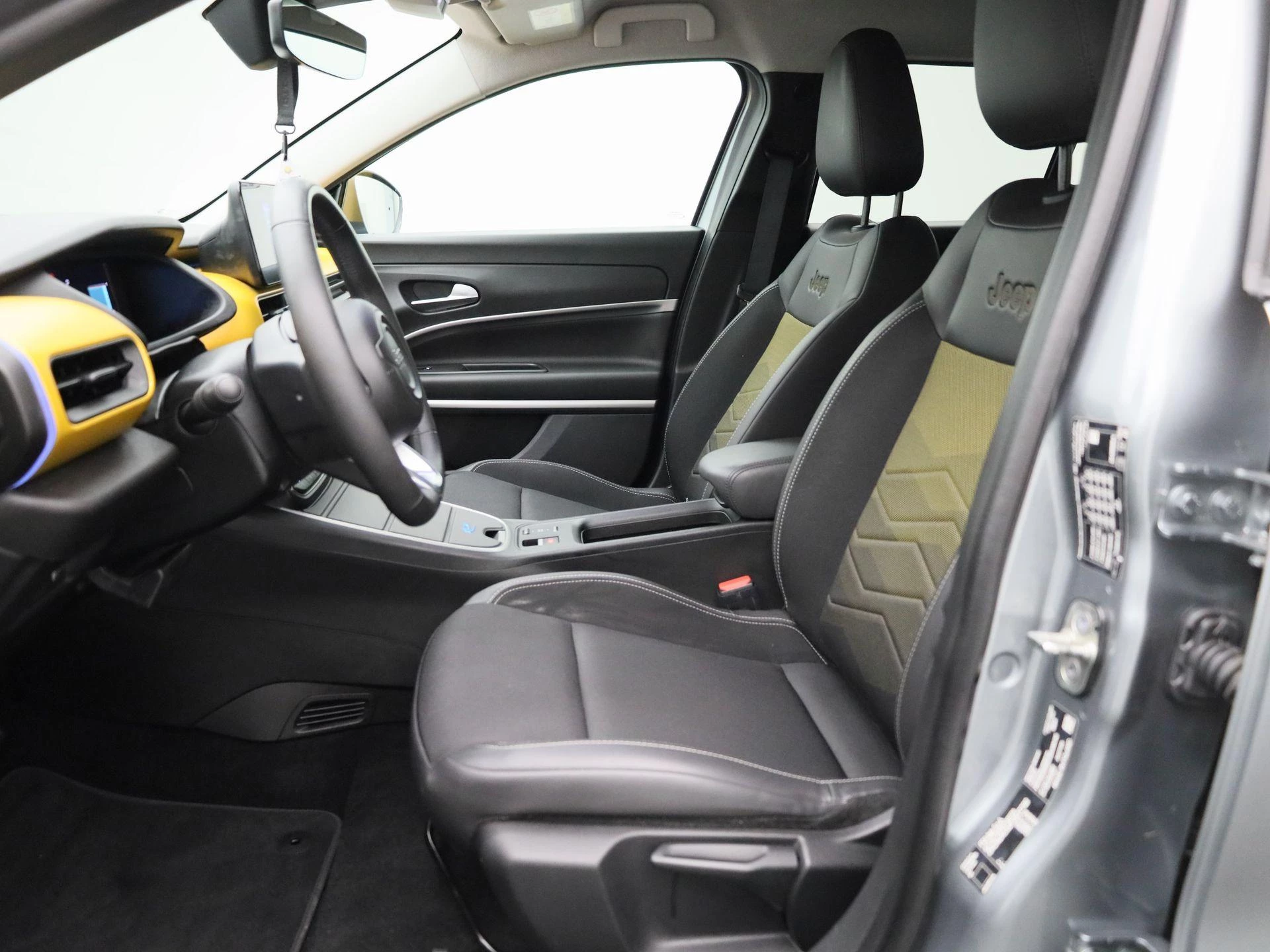 Jeep-Avenger-image-7