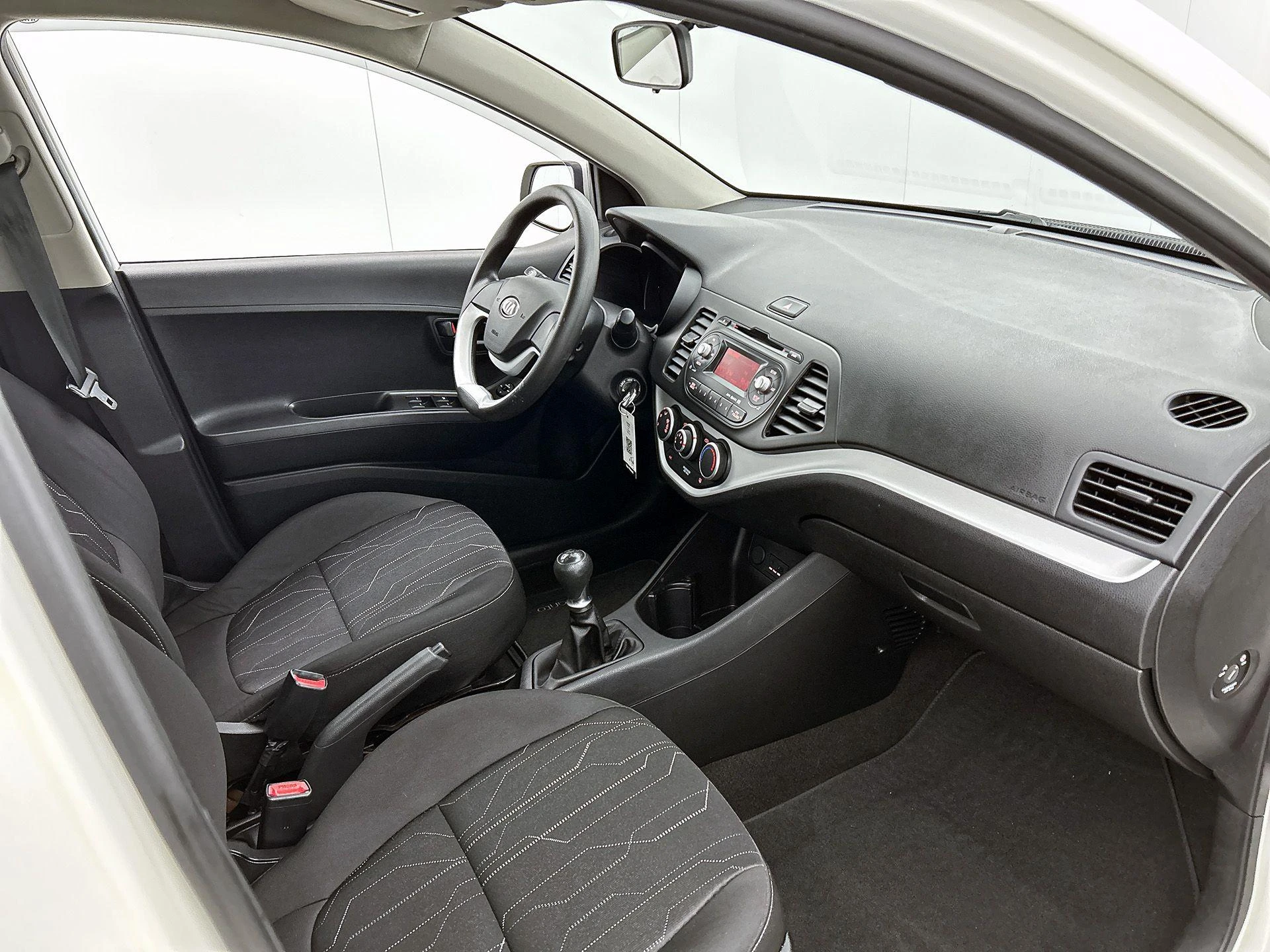 Kia-Picanto-image-14