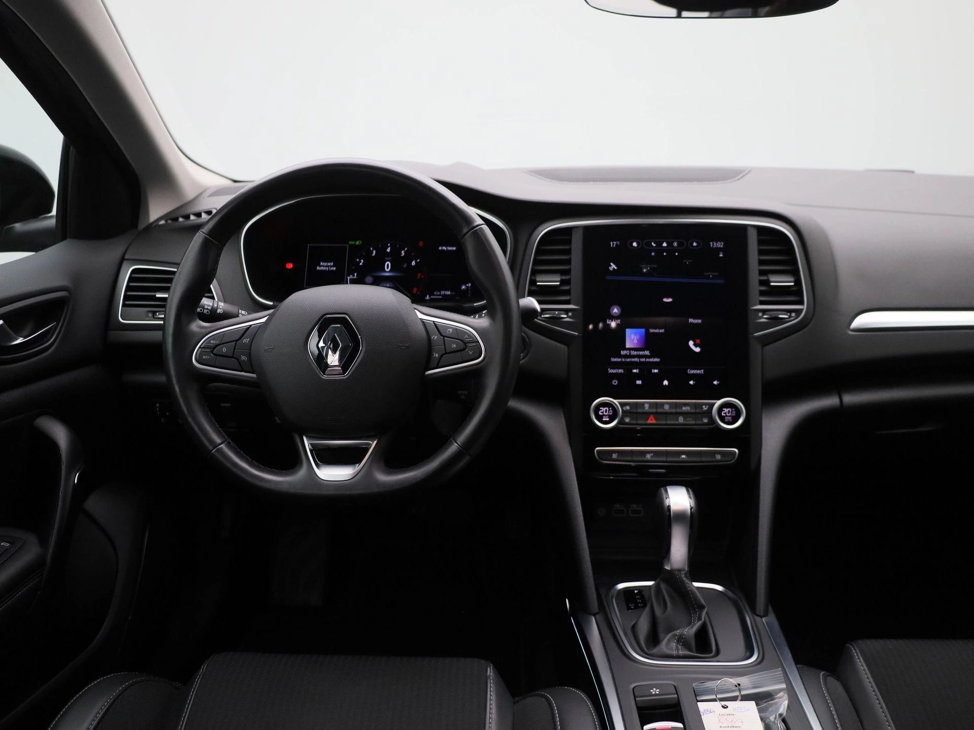 Renault-Mégane Estate-image-6