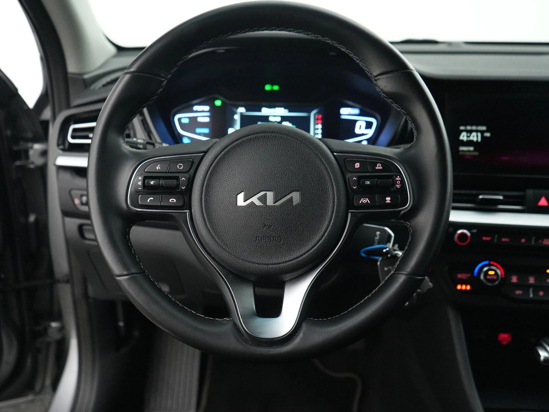 Kia-Niro-image-8