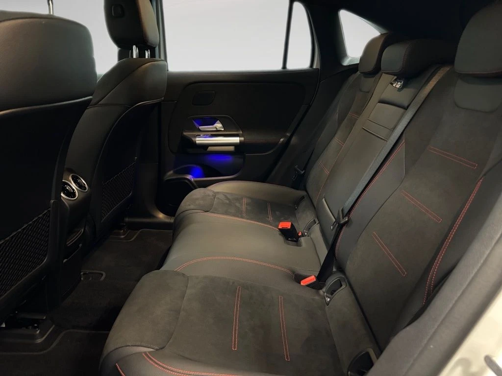 Mercedes-Benz-EQA 250+-image-9