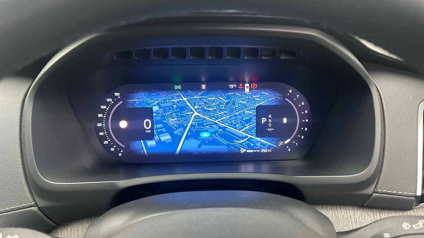 Volvo-XC90-image-12