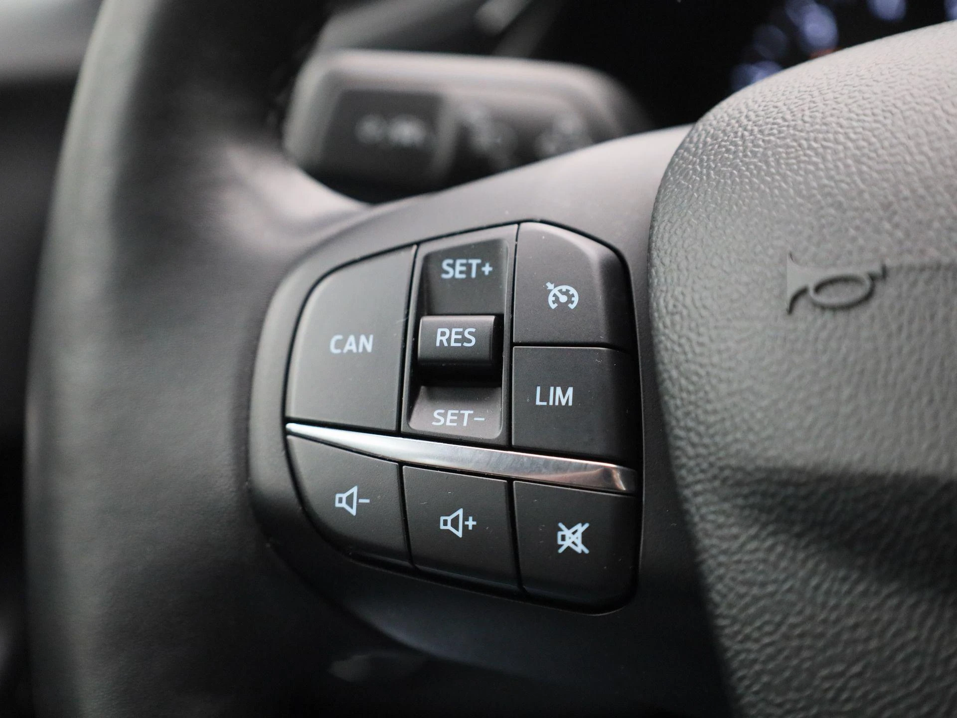 Ford-Puma-image-18