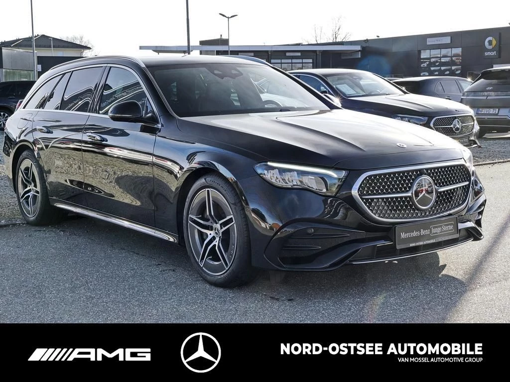 Mercedes-Benz E-Klasse 220 d T AMG AHK MBUX SHZ LED AMG Line